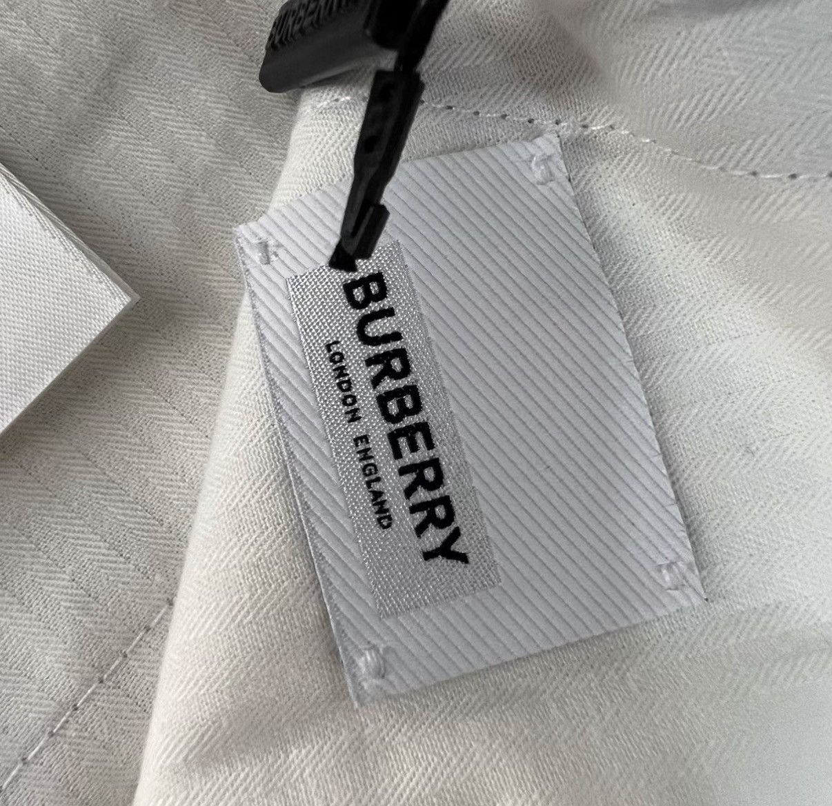 Burberry Burberry Heather Grey Metal Logo Dress Pants J41 Size US 30 / EU 46 - 4 Thumbnail