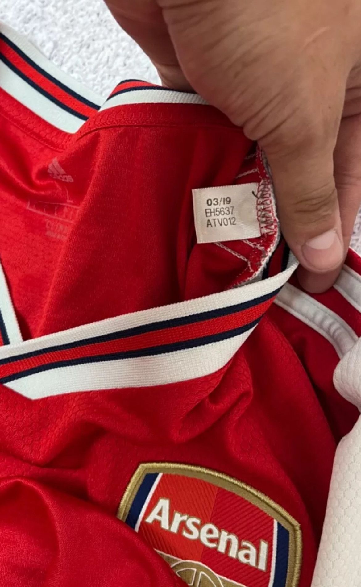 Adidas SOCCER JERSEY ADIDAS FC ARSENAL SIZE L 2019/20 Y2K UEFA Size US L / EU 52-54 / 3 - 7 Thumbnail