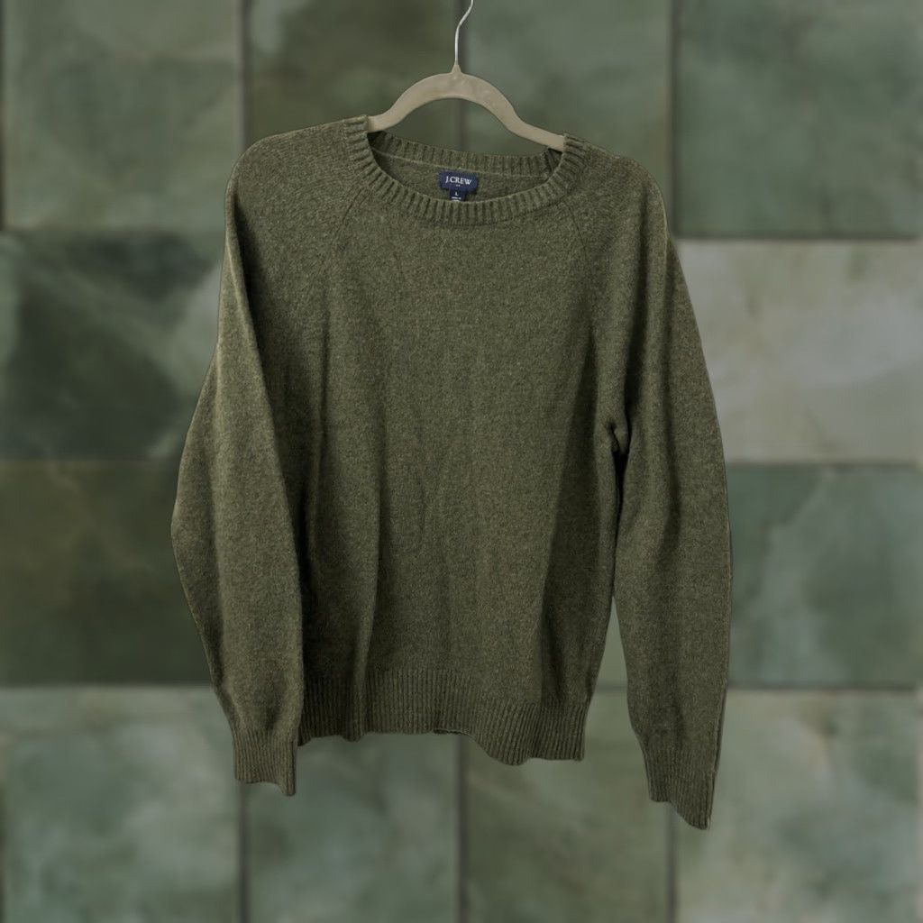 Olive VINTAGE J Crew Sweater Mens L Olive Green Raglan L/S Crewneck Pullover Knit Wool Blend All Seasons Men Size US L / EU 52-54 / 3 - 1 Thumbnail