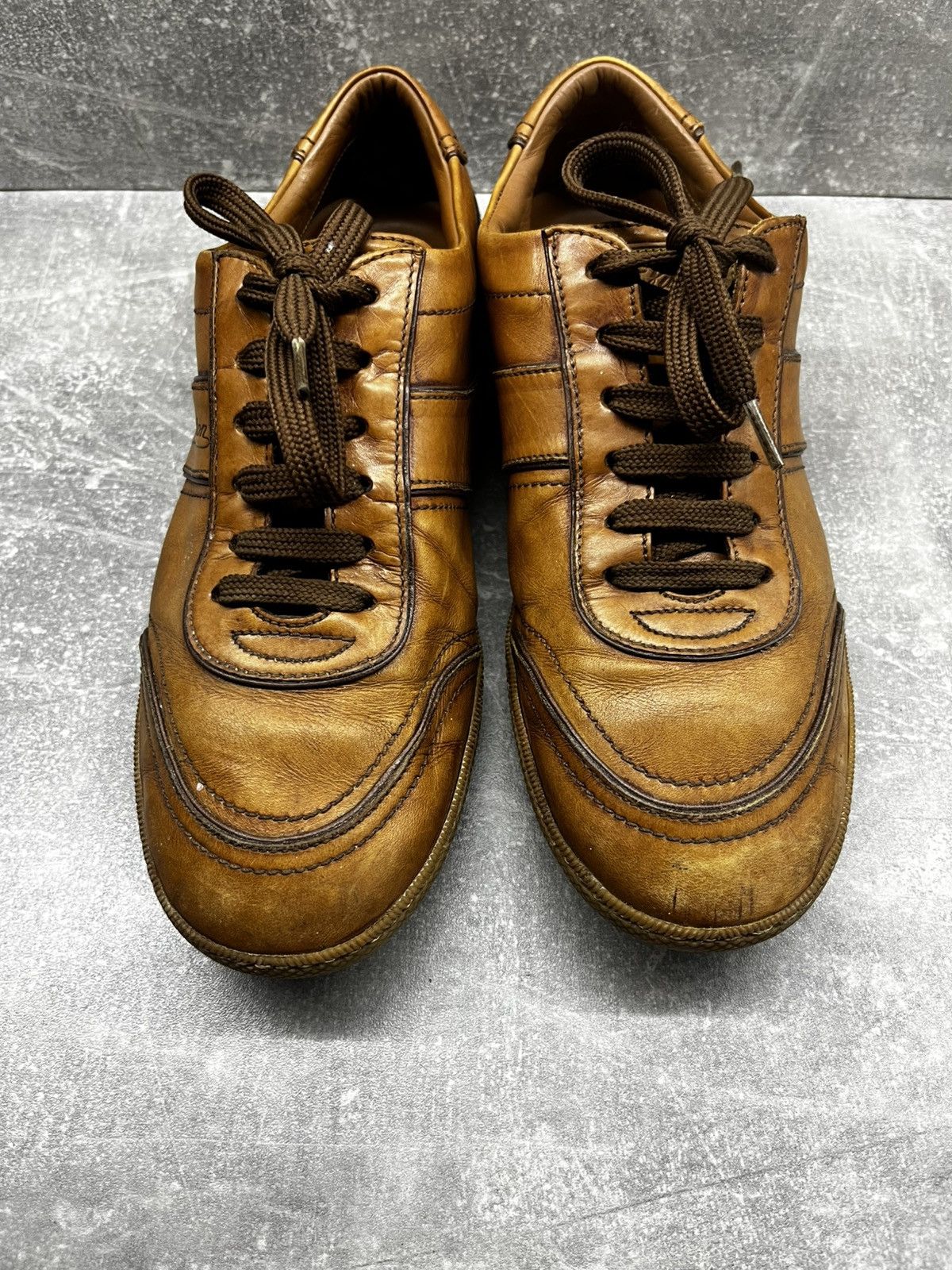 Louis Vuitton Louis Vuitton Sneaker Shoes Women's Low Cut Logo Light Brown Size US 6 / IT 36 - 9 Thumbnail