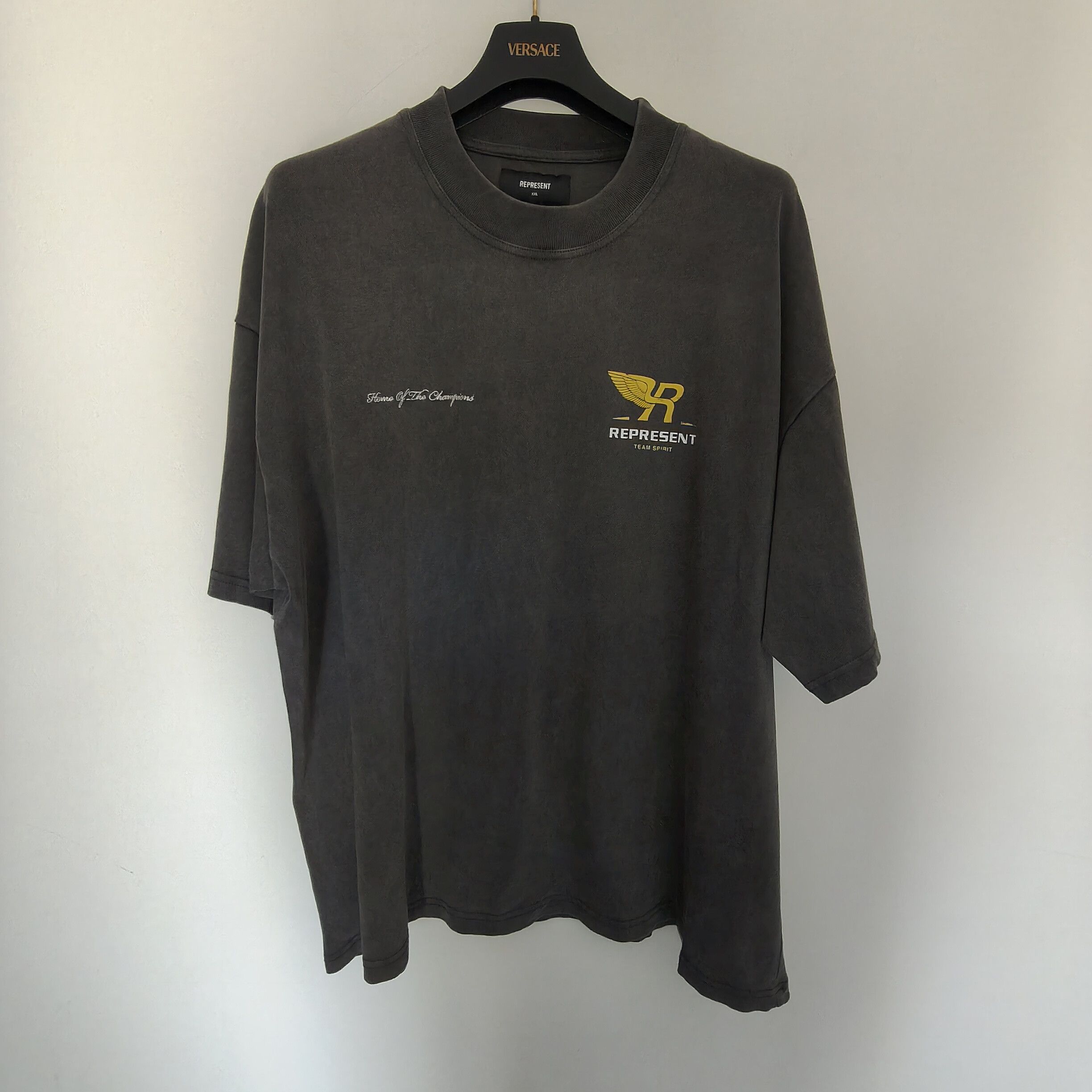 Represent Clo. Team Spirit t-sirt Size US XXL / EU 58 / 5 - 1 Thumbnail