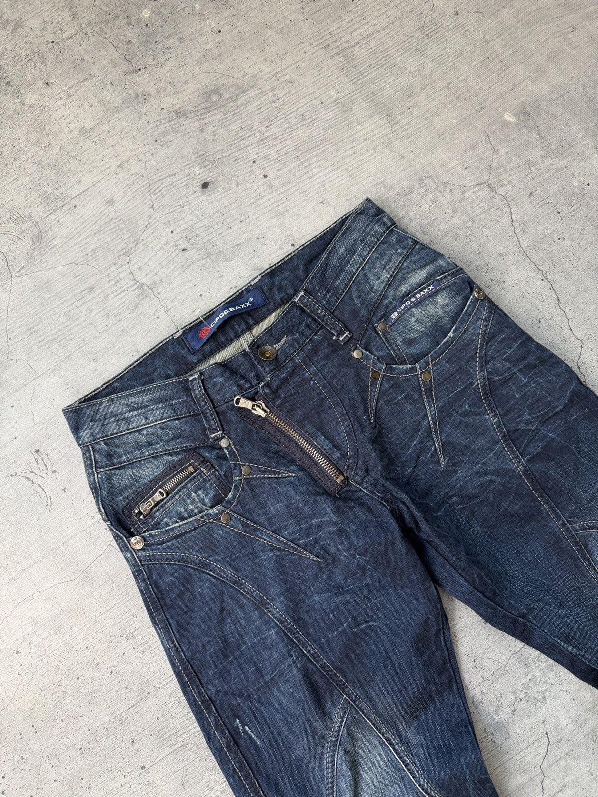 Japanese Brand Vintage Rap style Cipo&Baxx jeans Size US 29 - 5 Thumbnail