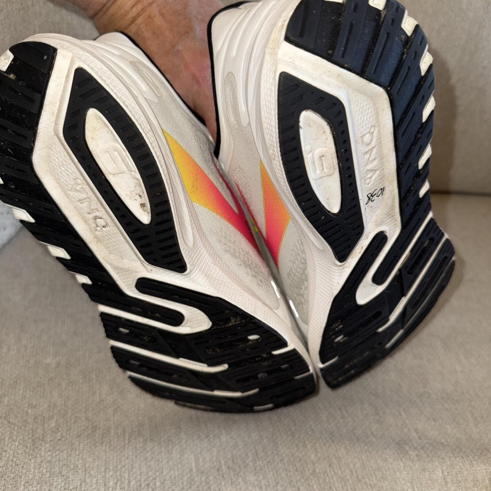 Brooks Brooks Womens Launch 9 GTS Running Shoe White Pink Yellow Size US 8 / IT 38 - 6 Thumbnail