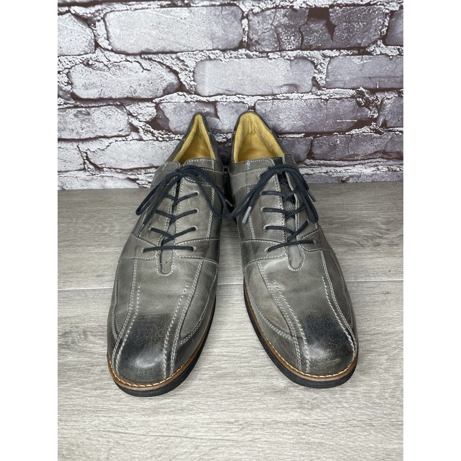 Sandro Moscoloni Sandro Moscoloni Gray Leather Bicycle Toe Oxfords Lace Shoes Size US 13 / EU 46 - 21 Thumbnail