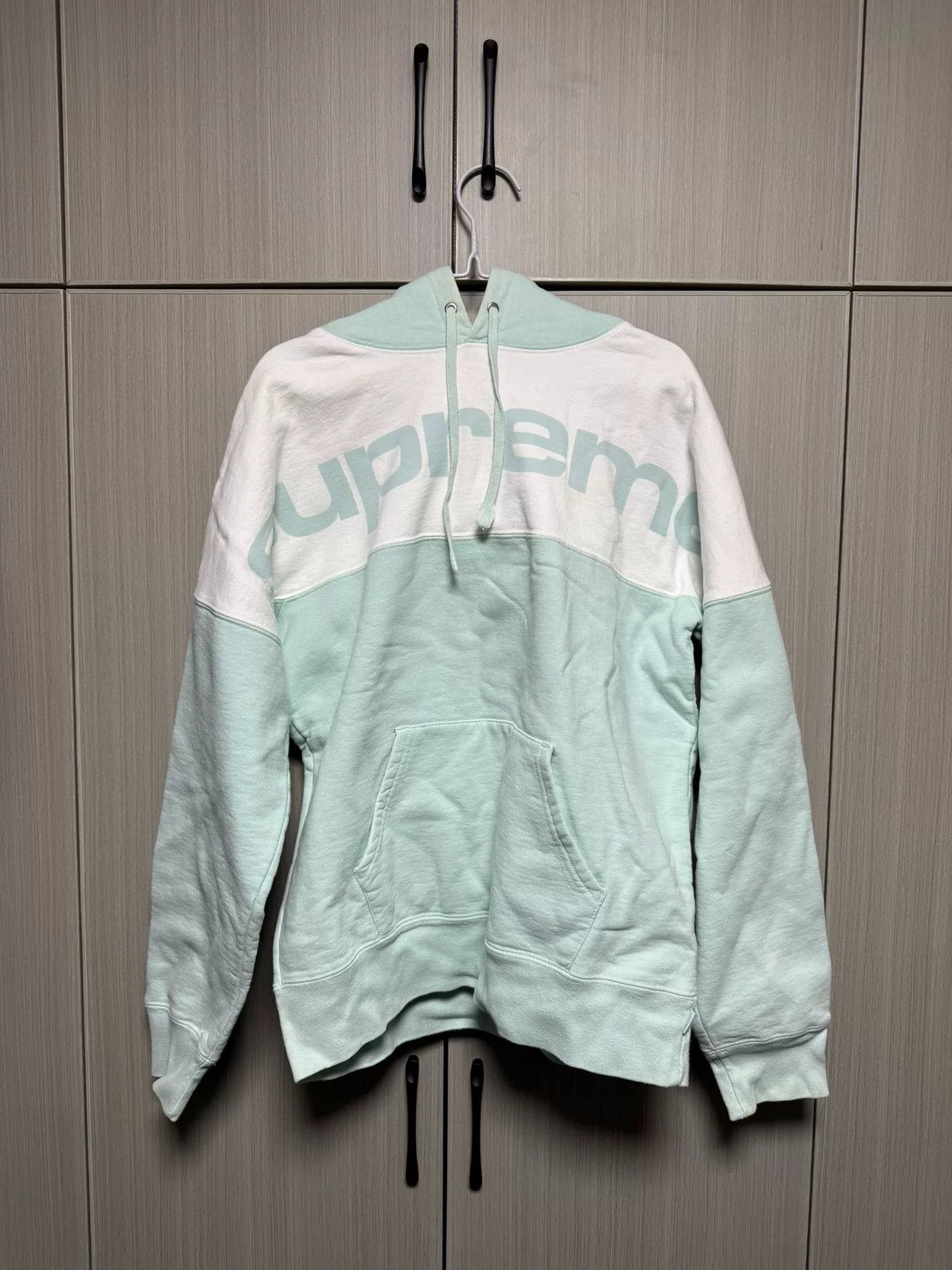 Supreme Supreme Orange Hoodie m Men Size US M / EU 48-50 / 2 - 1 Thumbnail