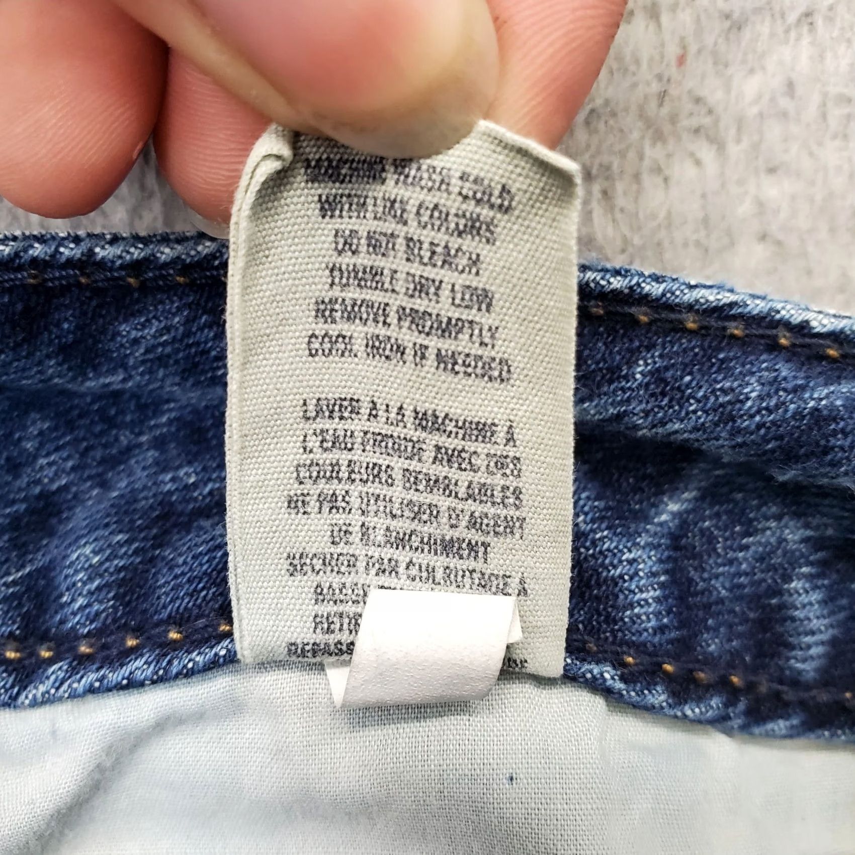 American Eagle Outfitters American Eagle Outfitters Live Your Life Jeans Shorts Womens Size 2 Blue Denim Bermuda Casual 5-Pocket Distressed Denim Size 26" / US 2 / IT 38 - 5 Thumbnail