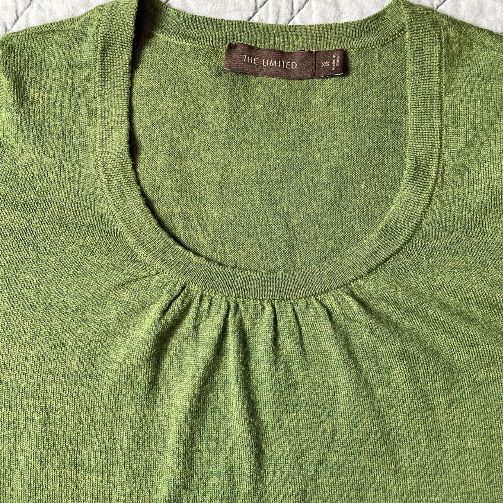 Vintage The Limited Sweater Women's XS Green Scoop Neck Knit Pullover Slim Wool Acrylic Preppy Bohemian Fairy Size XS / US 0-2 / IT 36-38 - 2 Thumbnail