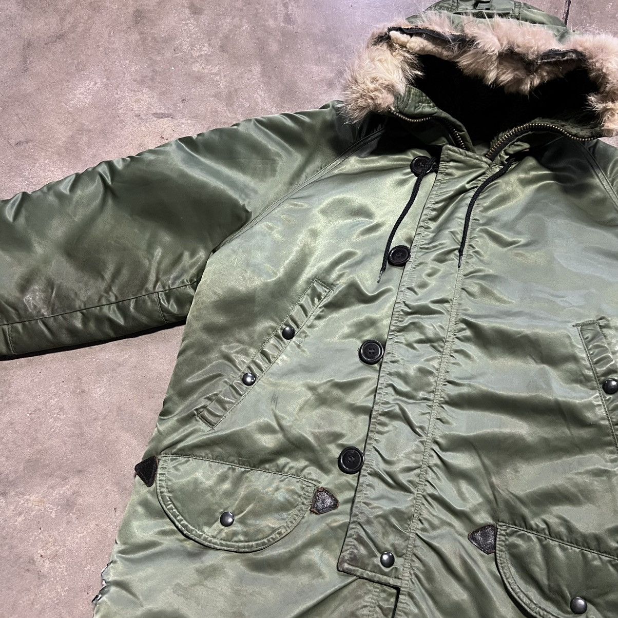 Vintage Vintage Cornith Mfg Military Parka N3B USAF Cold Weather 70s Size US M / EU 48-50 / 2 - 4 Thumbnail