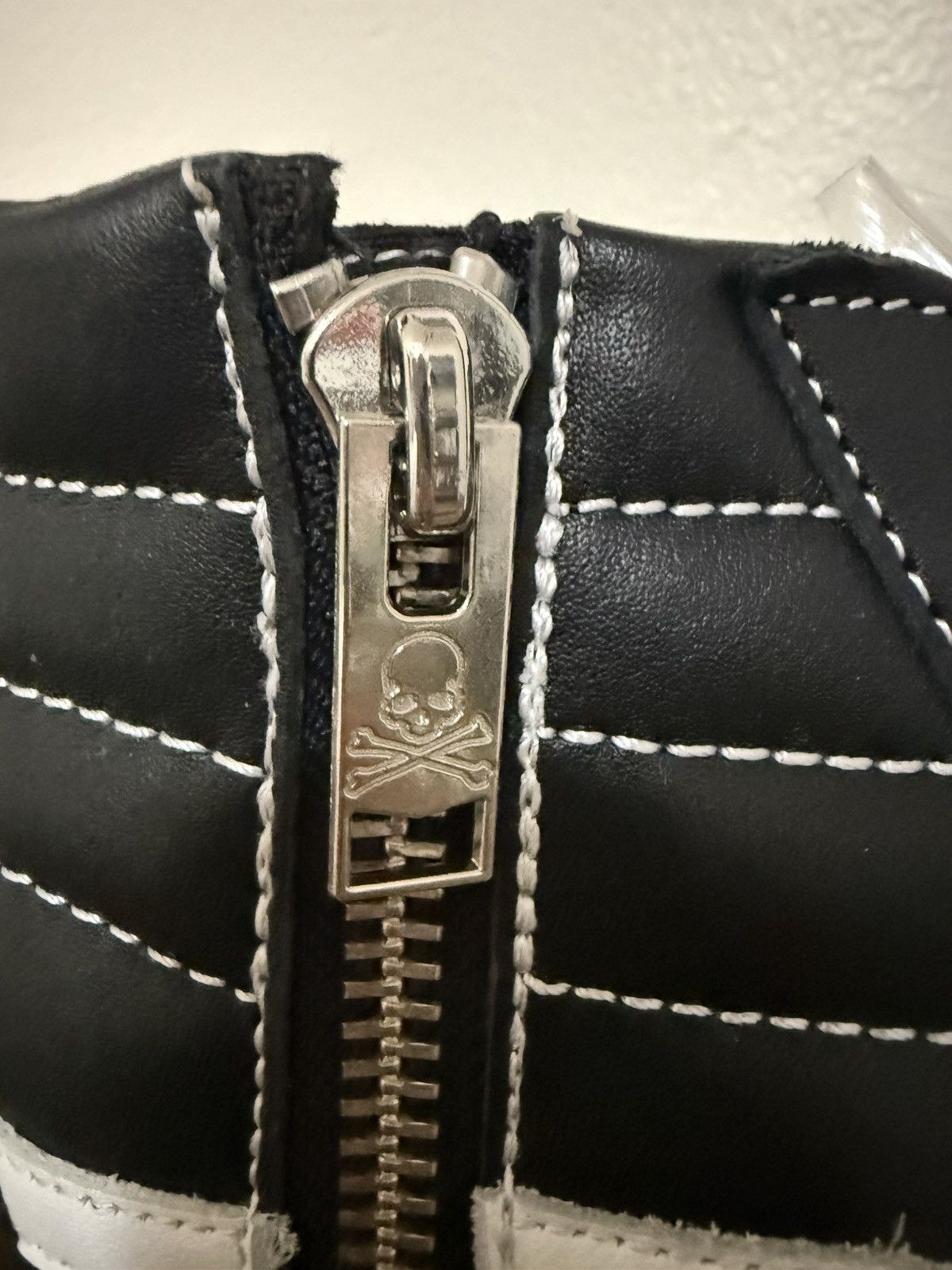 Mastermind Japan × Vans Vans Mastermind Sk8 Hi Size US 9.5 / EU 42-43 - 6 Thumbnail