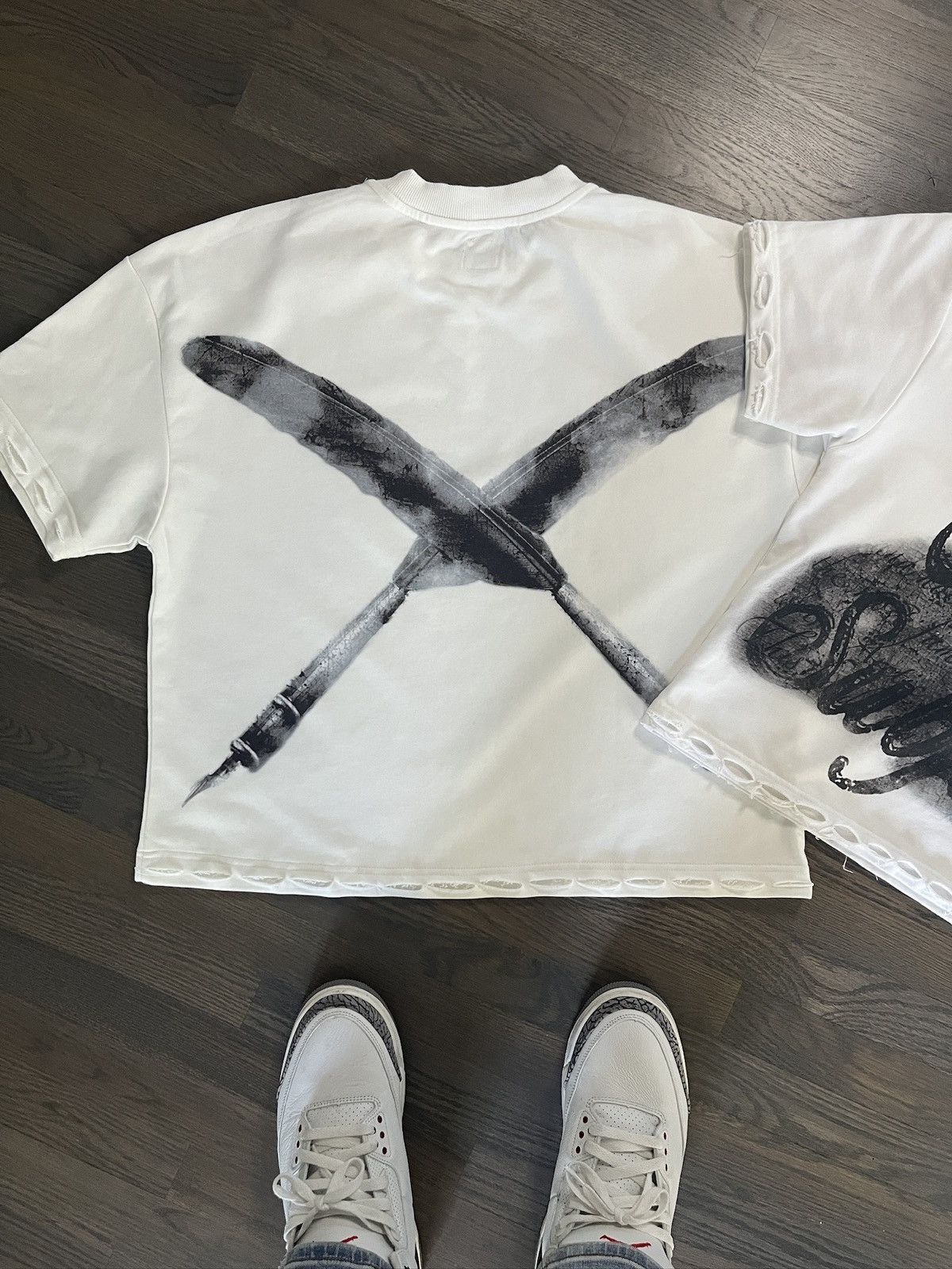 Other “Art is Subjective” Tee Size US L / EU 52-54 / 3 - 2 Thumbnail