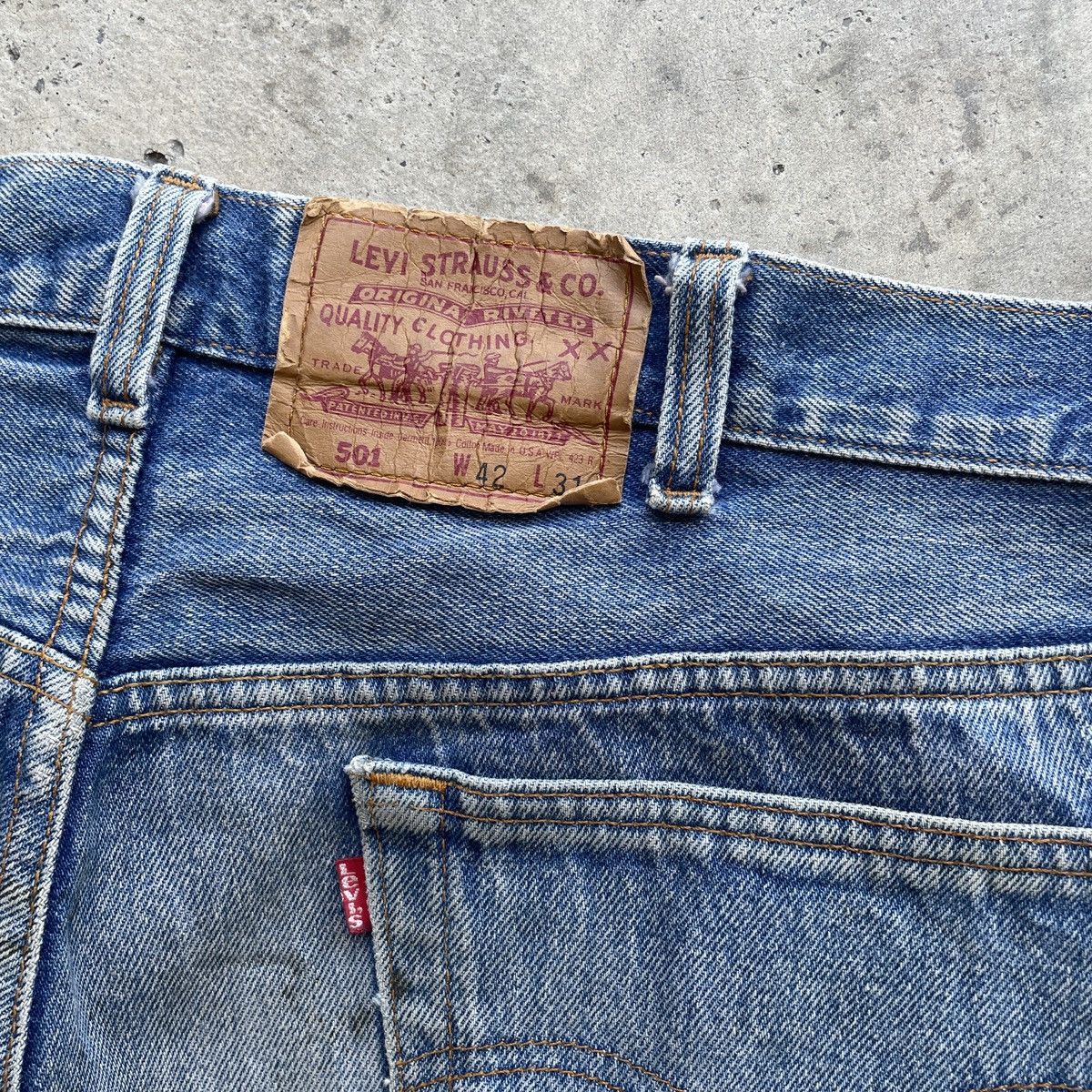 Levi's 90s Vintage Levi’s 501 Mudwash Jeans Faded Pants Denim W39 Size US 39 - 10 Thumbnail