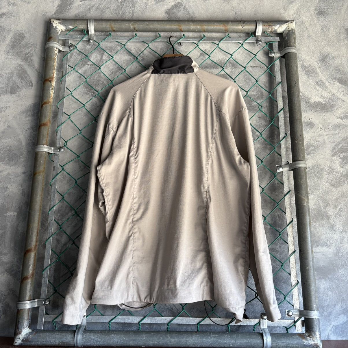 Patagonia Vintage patagonia windbreaker jacket Mens Size XL Beige Size US XL / EU 56 / 4 - 5 Thumbnail