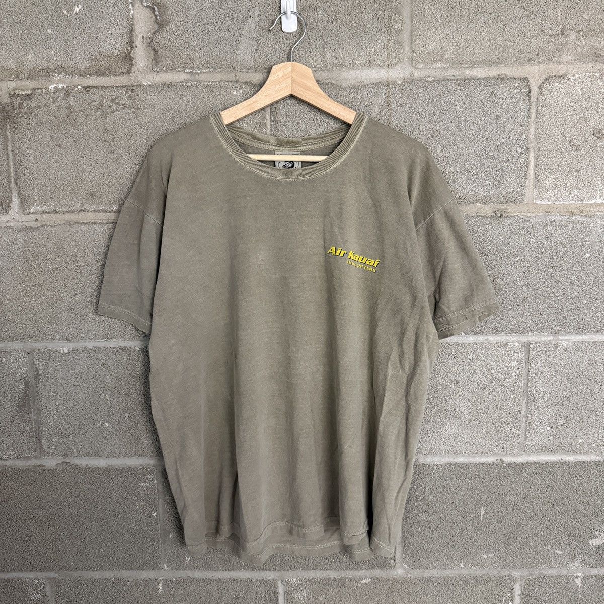 Anvil Vintage Anvil Air Kauai Hawaii Brown Tee Mens Large Size US L / EU 52-54 / 3 - 2 Thumbnail