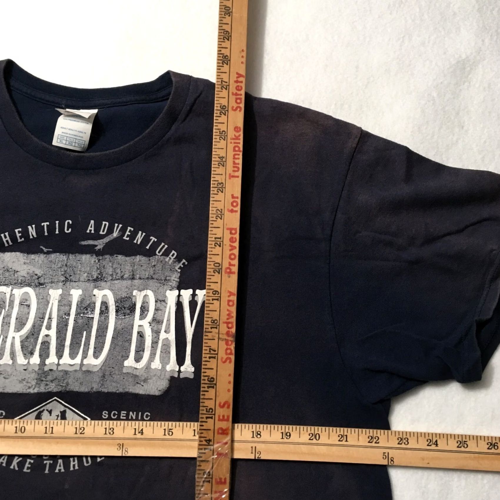 Delta Vintage Lake Tahoe T-Shirt size XL 90s Graphic Print faded Nature Size US XL / EU 56 / 4 - 6 Thumbnail