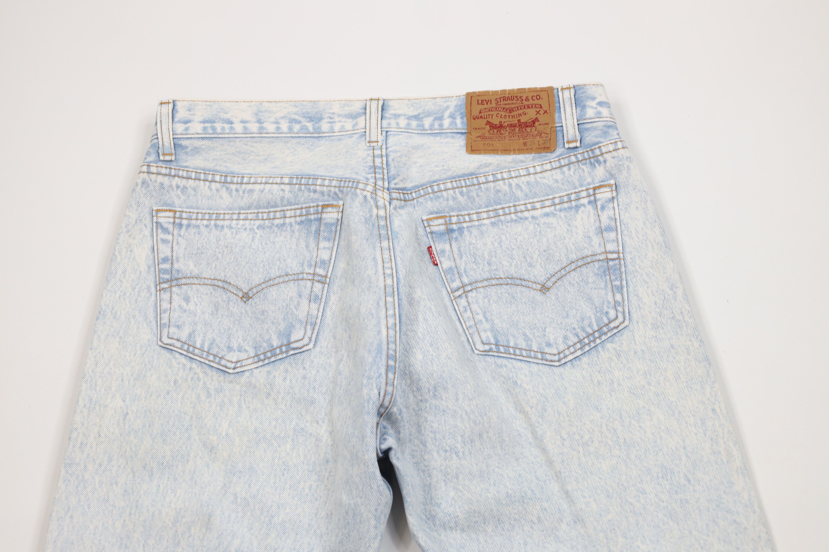 Levi's Vintage 80s Levis 501xx Button Fly Original Fit Jeans USA Size US 32 / EU 48 - 11 Thumbnail