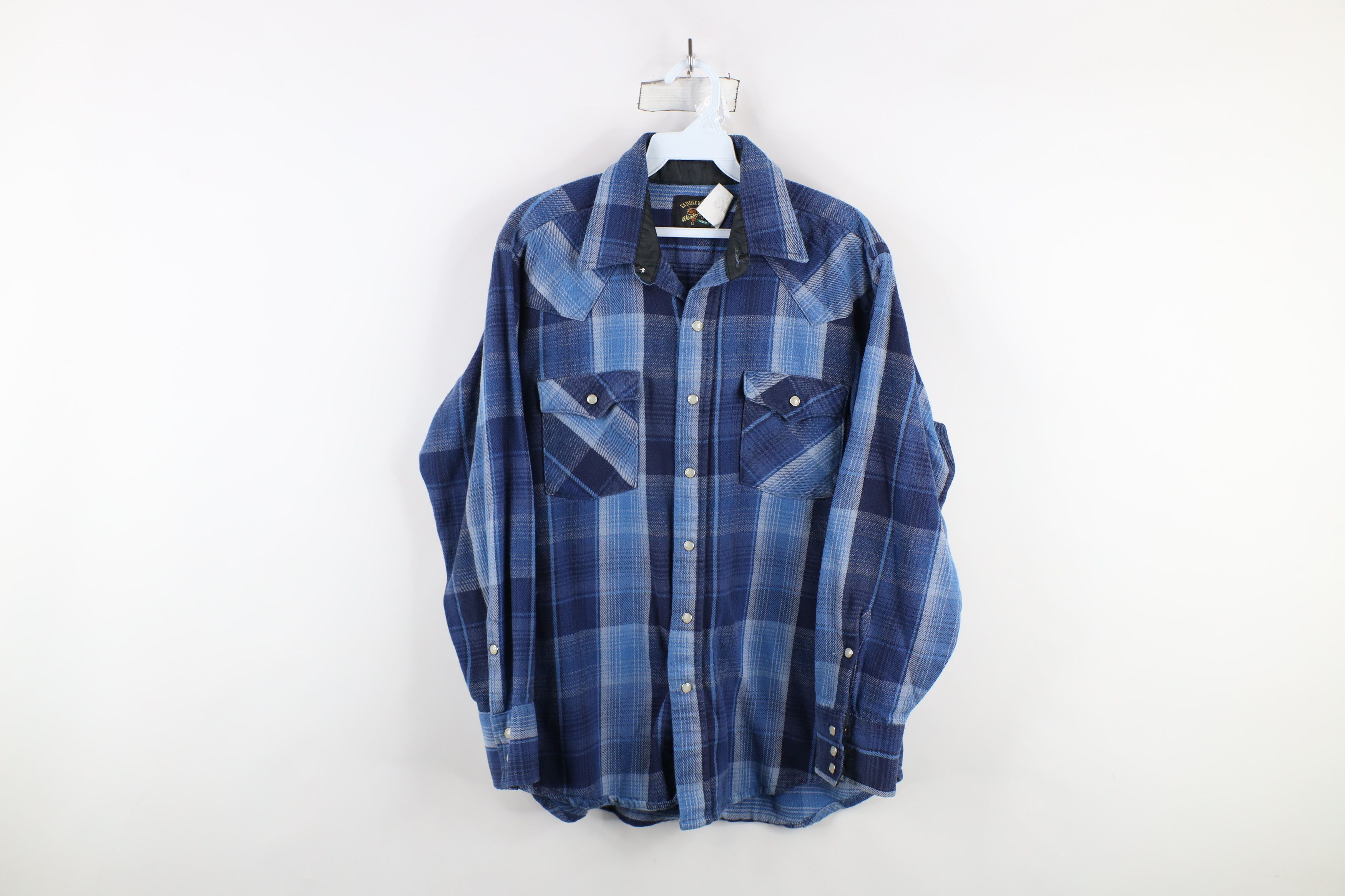 Vintage Vintage 90s Streetwear Heavy Western Snap Button Shirt Size US XL / EU 56 / 4 - 1 Thumbnail