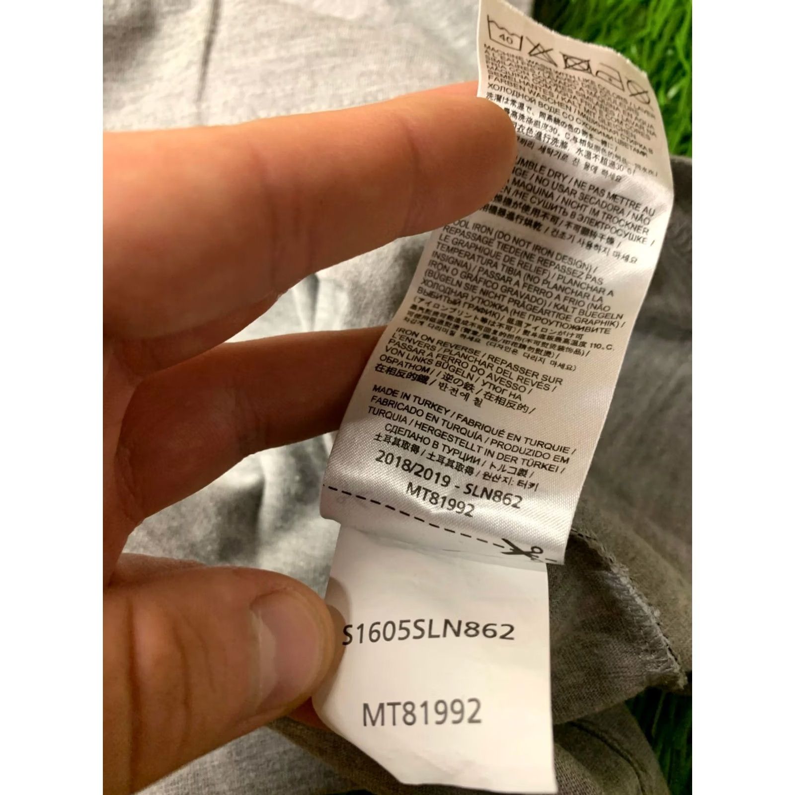 New Balance New Balance Shirt Mens XS S Gray Solid Graphic Tee Jersey 2018 2019 Classic Fit Short Sleeve Cotton Polyester T-Shirt Size US S / EU 44-46 / 1 - 7 Thumbnail