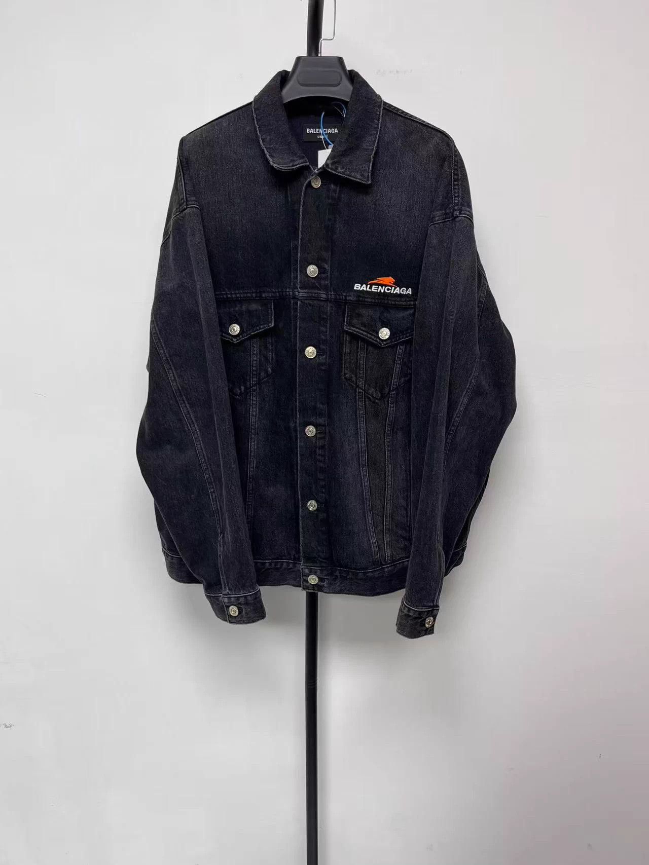 Balenciaga balenciaga denim jackets Size US XS / EU 42 / 0 - 1 Thumbnail