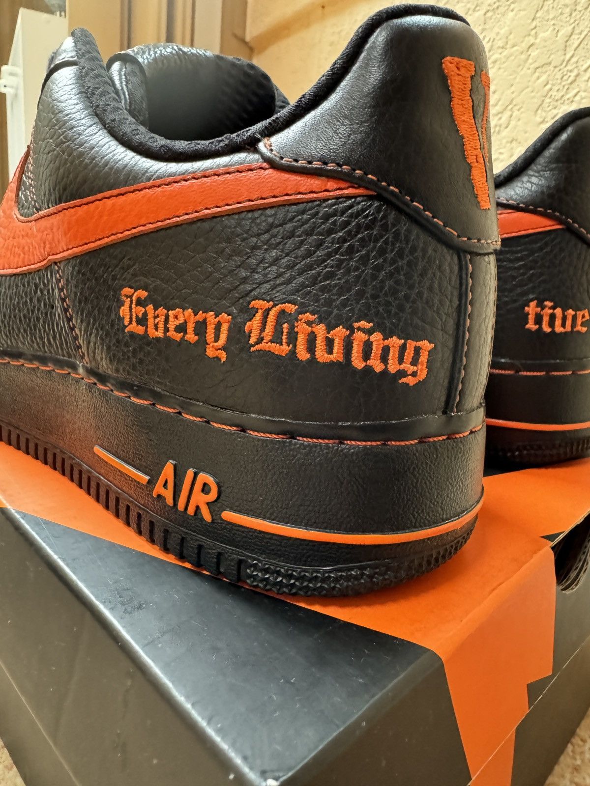 A$AP Rocky × Nike × Vlone Nike Vlone Air Force 1 | US13/EU47.5 Size US 13 / EU 46 - 7 Thumbnail
