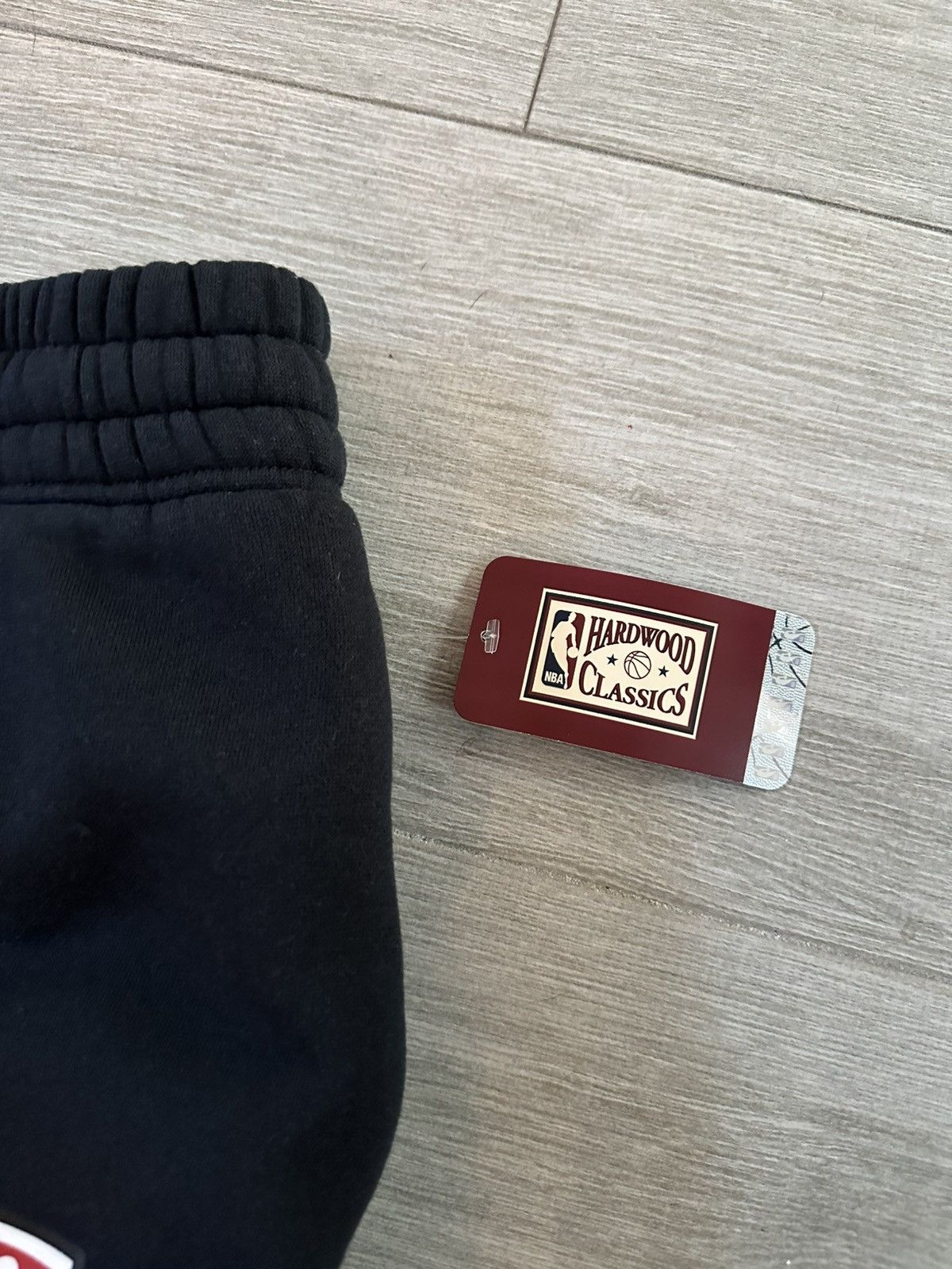 Mitchell & Ness × NBA Miami Heat Mitchell & Ness Origins Fleece Shorts Sz L Large Size US 36 / EU 52 - 3 Thumbnail