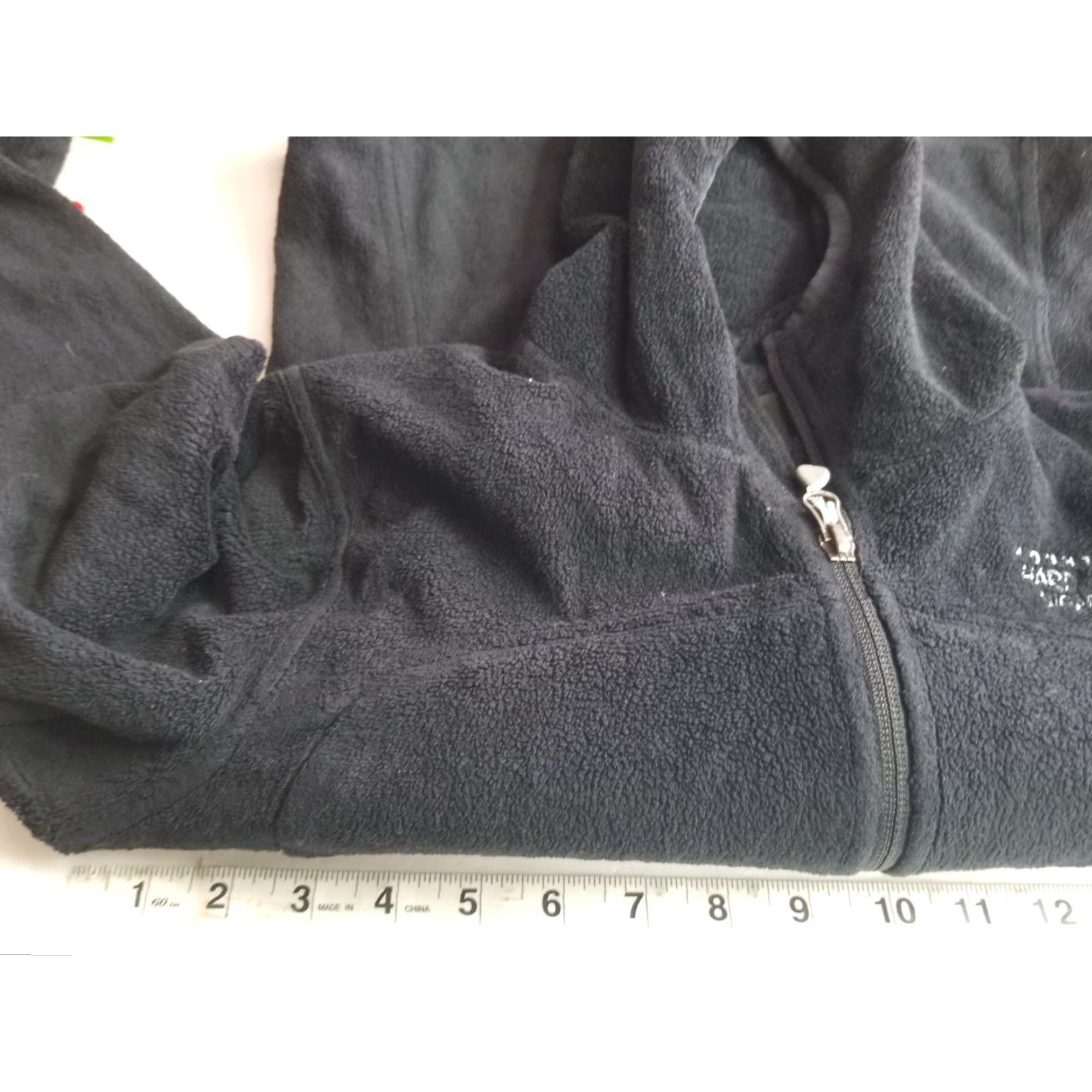 Mountain Hardwear Mountain Hardwear Fleece Jacket Womens Small Black Full Zip Hooded Pockets Jacket Size S / US 4 / IT 40 - 3 Thumbnail