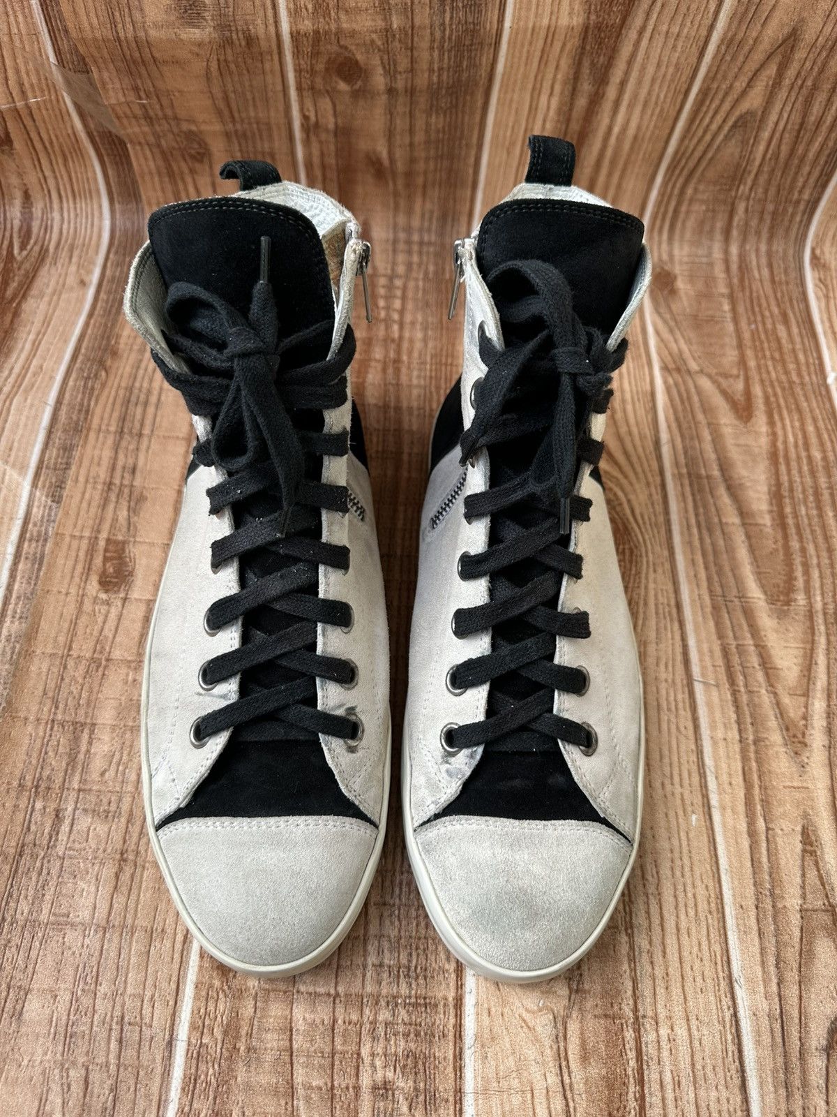 Ann Demeulemeester Ann D Scamocciato Hightop Sneaks Suede Hightops Size US 8 / EU 41 - 3 Thumbnail