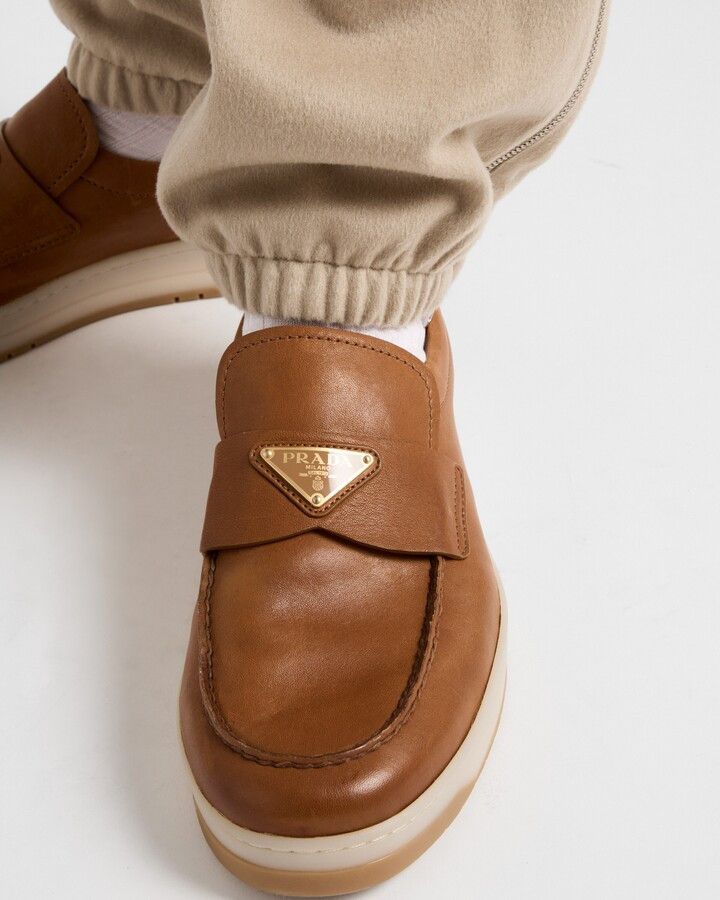 Prada o1mt1gz0225 Nappa Loafers in Brown Size US 9 / EU 42 - 3 Thumbnail
