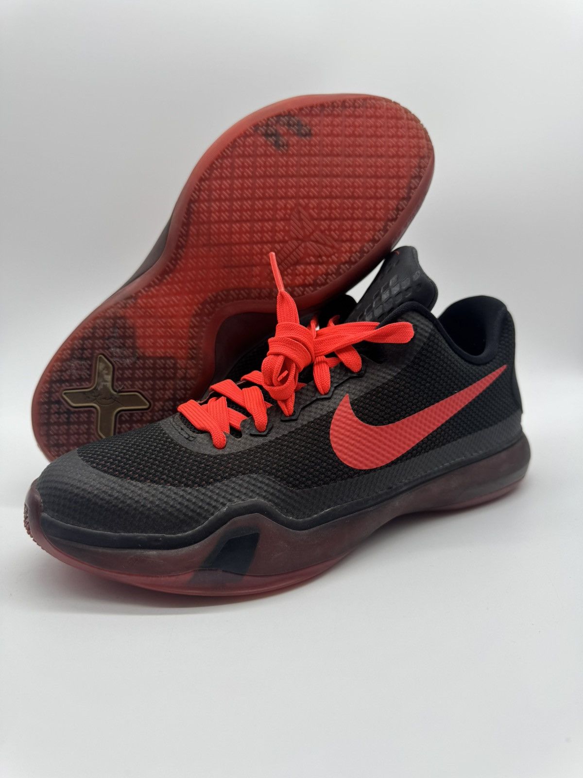 Nike Nike Kobe 10 GS Bright Crimson Black Red Youth Size 7 (7Y) Size US 7 / EU 40 - 1 Thumbnail