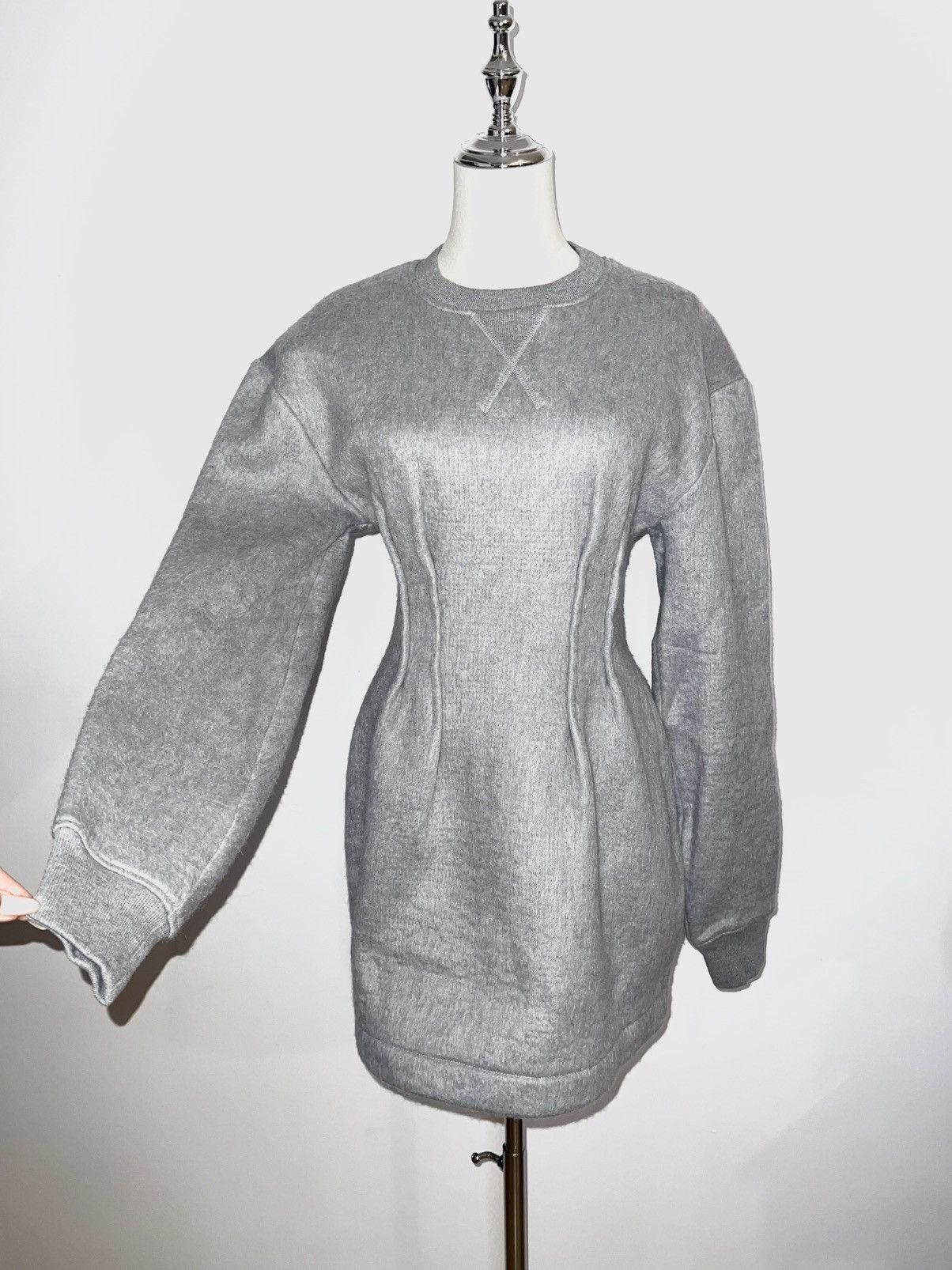 JW Anderson JW Anderson Sculpted grey mohair‑blend sweatshirt dress Size XS / US 0-2 / IT 36-38 - 6 Thumbnail