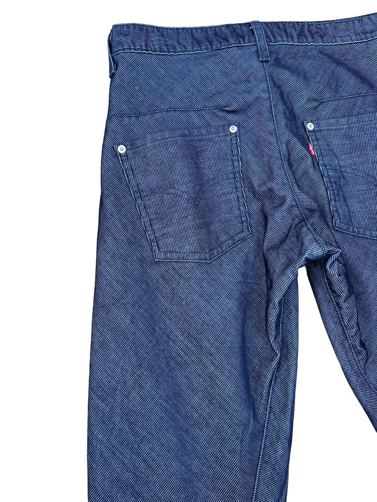 Levi's Vintage 2001 Levi’s Engineered Jeans Regular Corduroy Pant Size US 30 / EU 46 - 14 Thumbnail