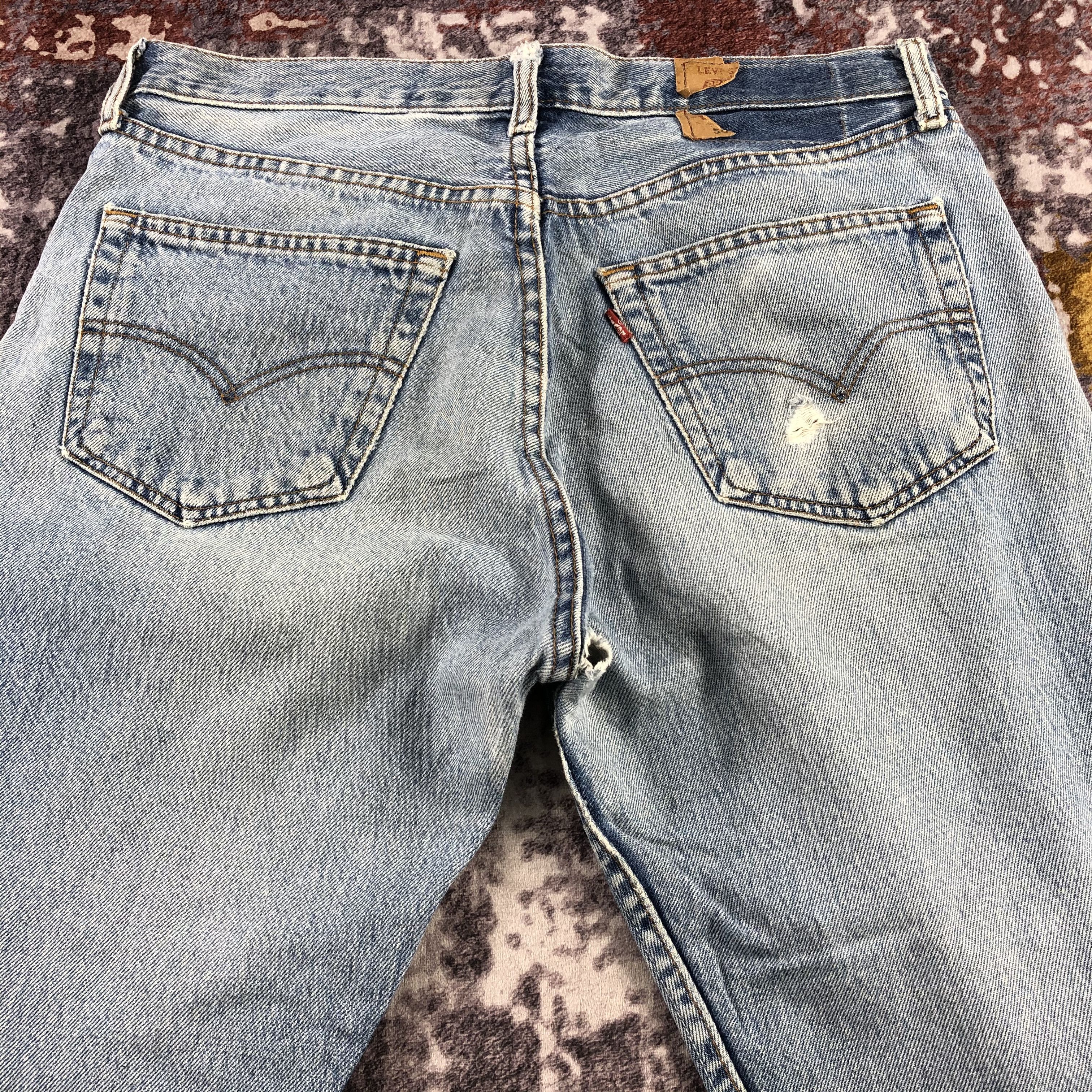 Levi's 90s Vintage Blue Wash Levis 501 Jeans-JM3028 Size US 32 / EU 48 - 5 Thumbnail