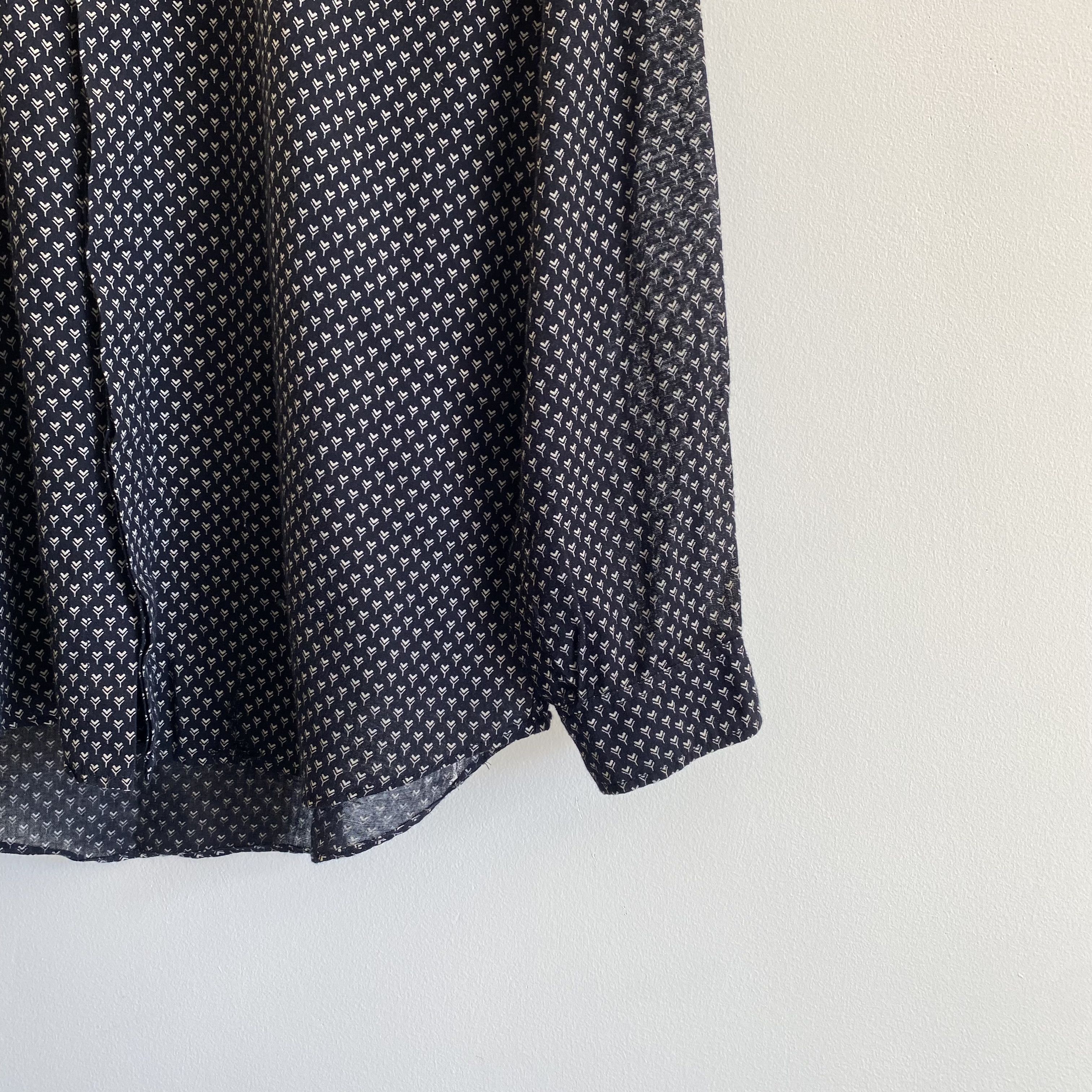 Saint Laurent Paris Saint Laurent Paris 16SS All-Over Print Shirt Size US S / EU 44-46 / 1 - 4 Thumbnail