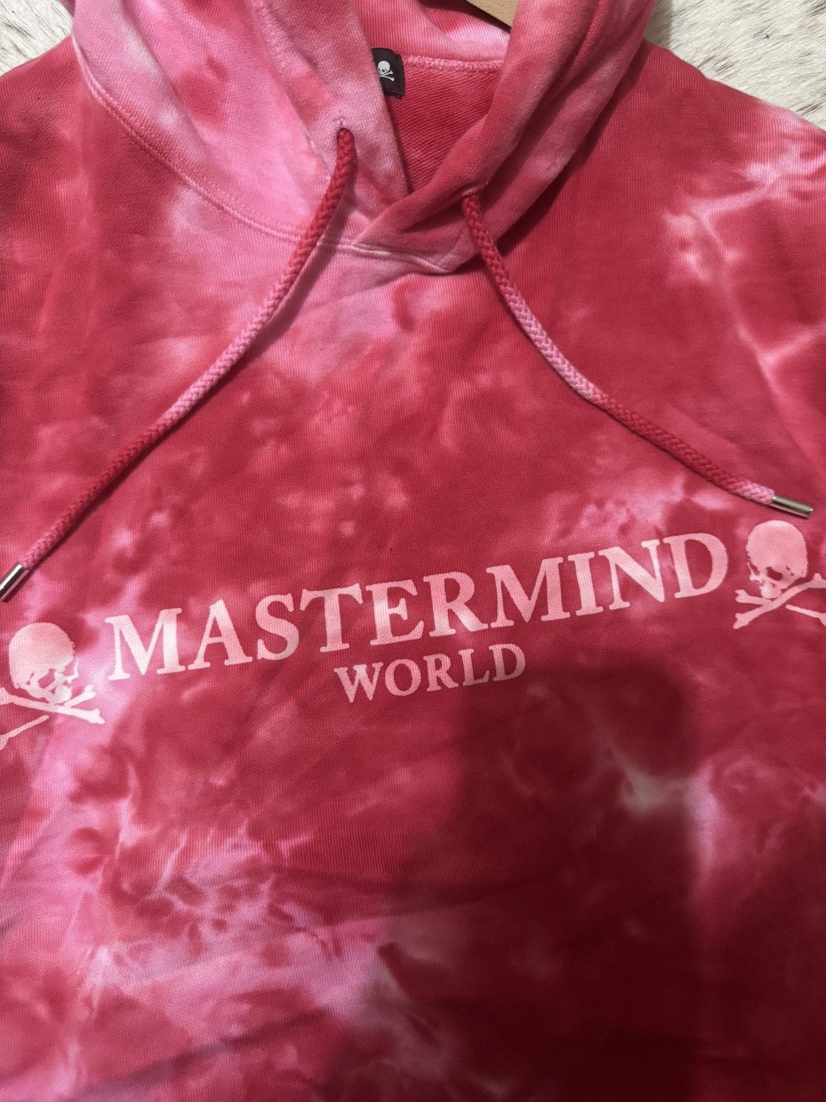 Mastermind World Mastermind world pink tie dye hoodie Size US M / EU 48-50 / 2 - 4 Thumbnail
