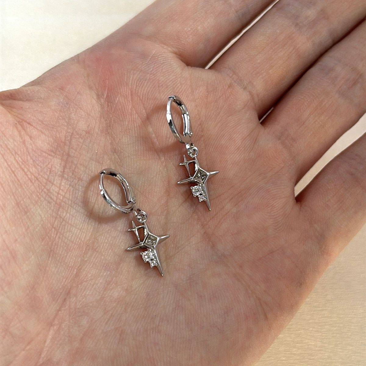 Other CZ Star Dangle Drop Earrings for Men Women Size ONE SIZE - 5 Thumbnail