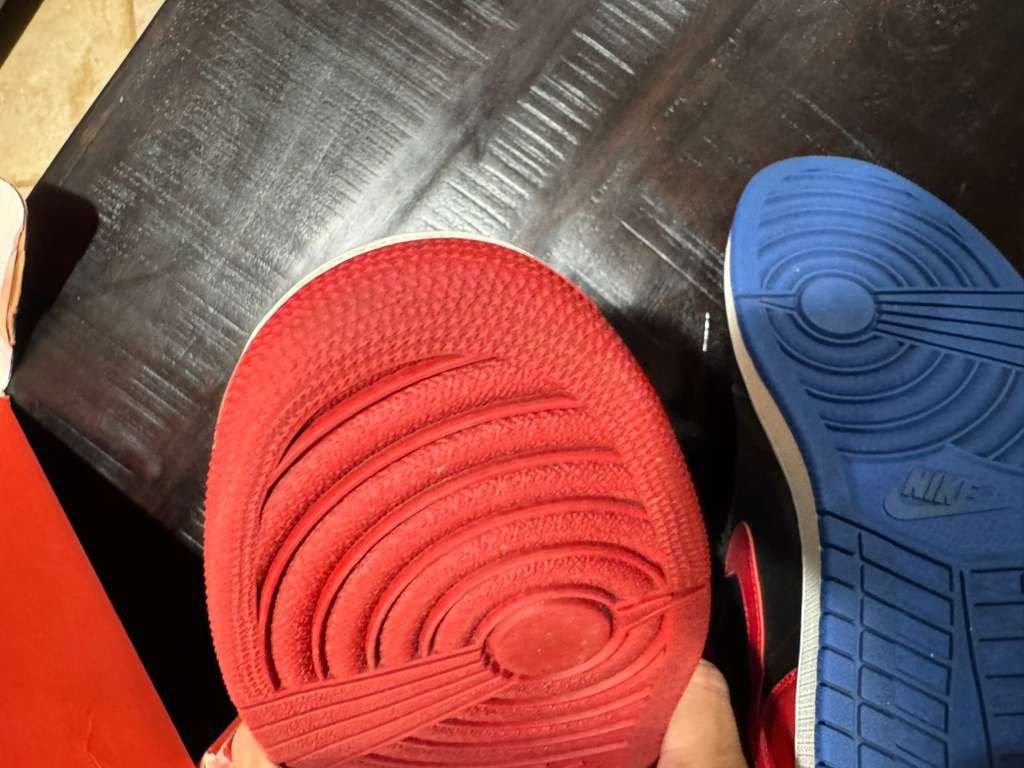 Jordan Brand Jordan 1 top 3 Size US 11 / EU 44 - 5 Thumbnail