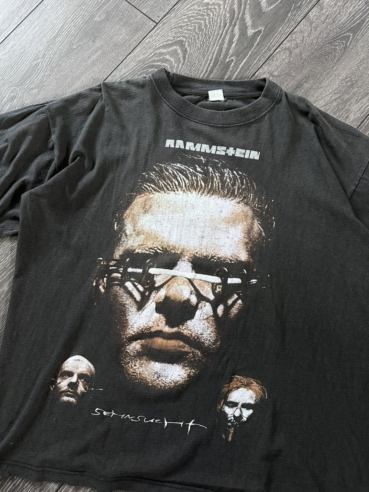 Band Tees × Vintage vintage 90s rammstein sehnsucht parking lot bootleg tshirt Size US L / EU 52-54 / 3 - 3 Thumbnail