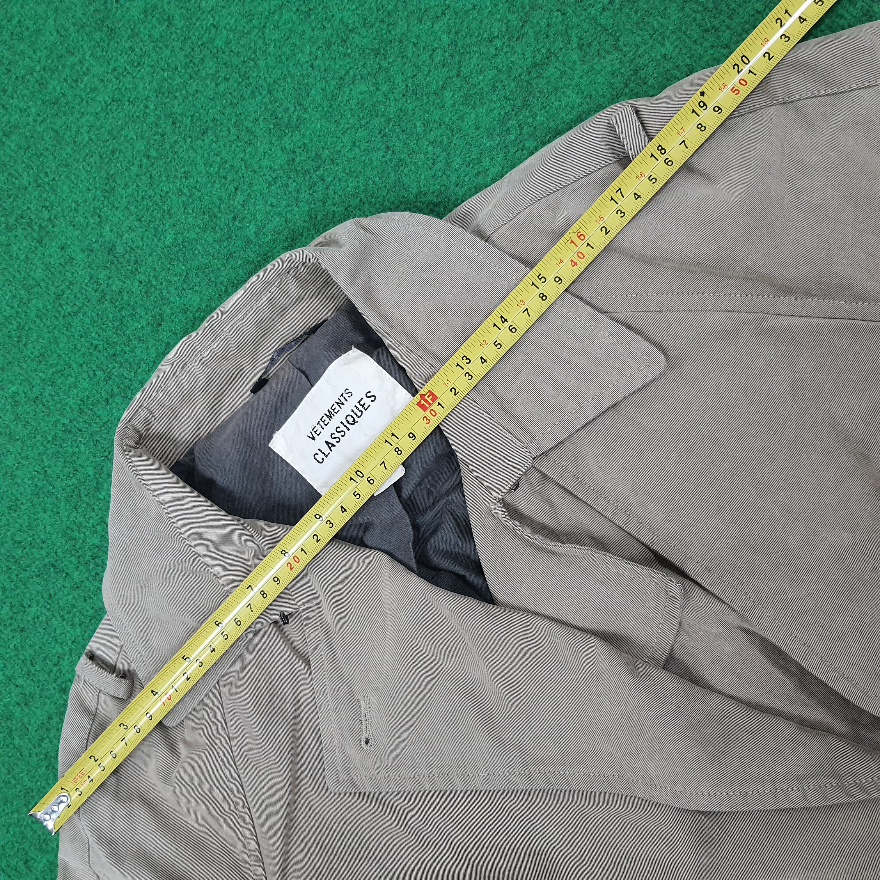 Other Vintage Vetements Classiques Italy Trench Jacket C242N24 Size US M / EU 48-50 / 2 - 10 Thumbnail