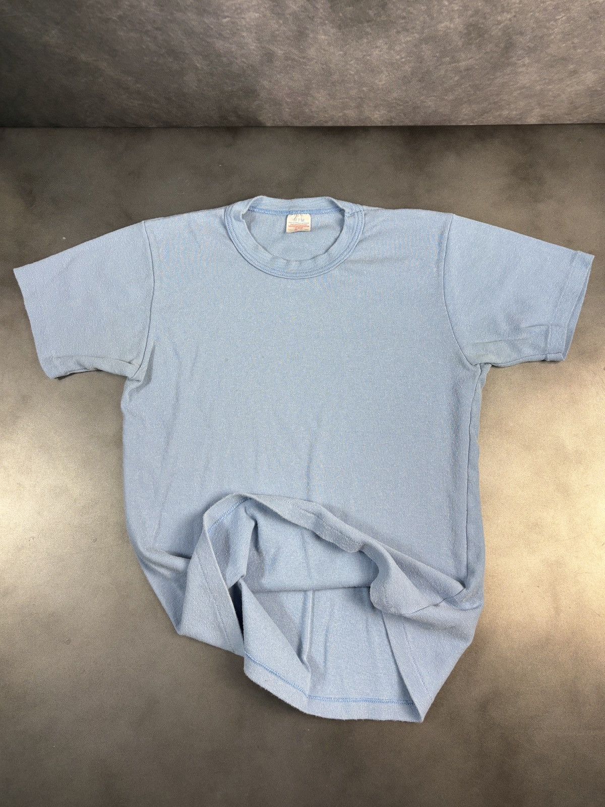 Vintage Vintage Blank T-Shirt 80s Workwear Surplus Stretch 50/50 Men Size US S / EU 44-46 / 1 - 12 Thumbnail