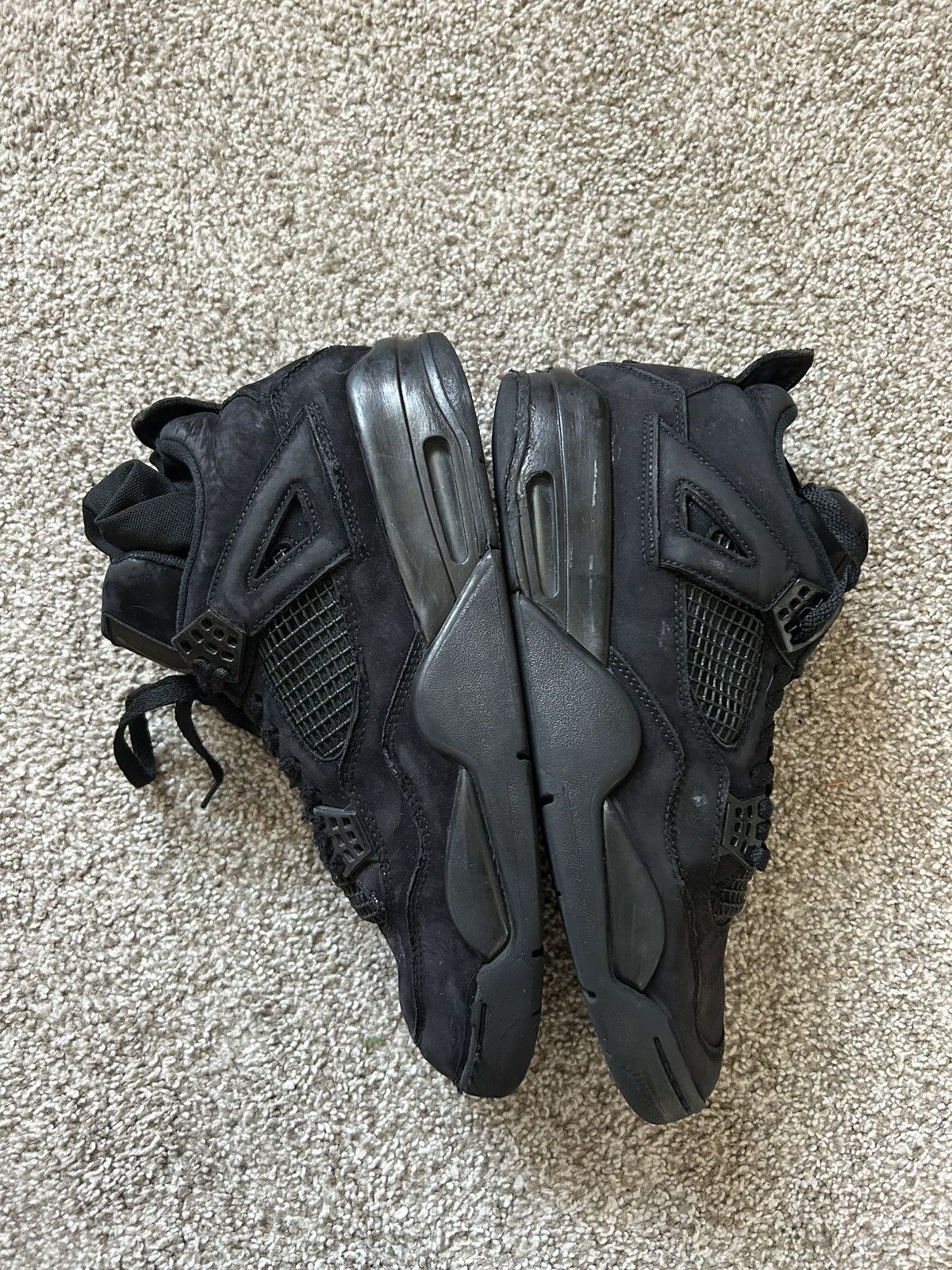 Nike Black cat Jordan 4s OG Size US 9.5 / EU 42-43 - 1 Thumbnail