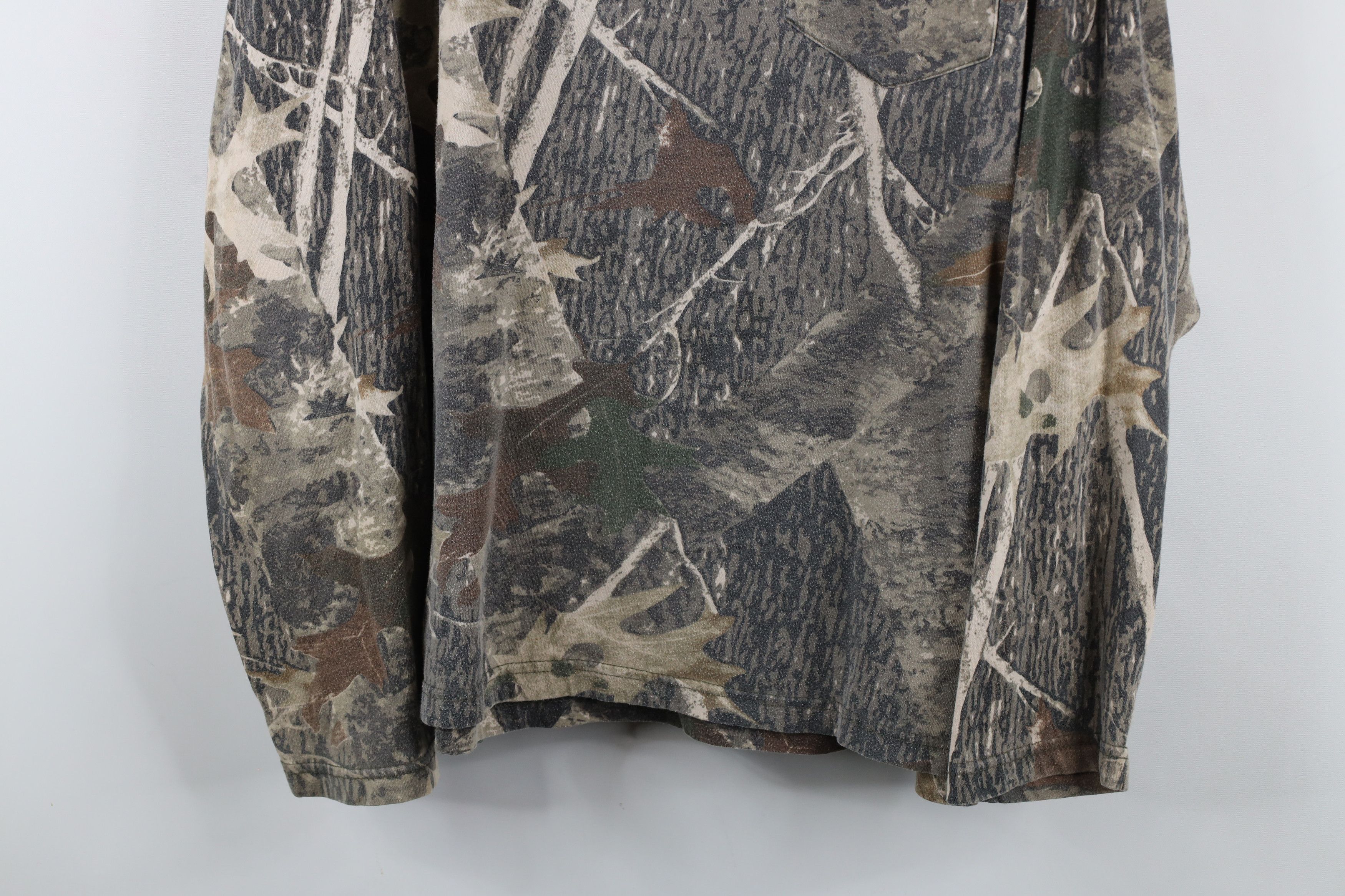 Vintage Vintage Streetwear Camouflage Long Sleeve Pocket T-Shirt Size US XL / EU 56 / 4 - 3 Thumbnail