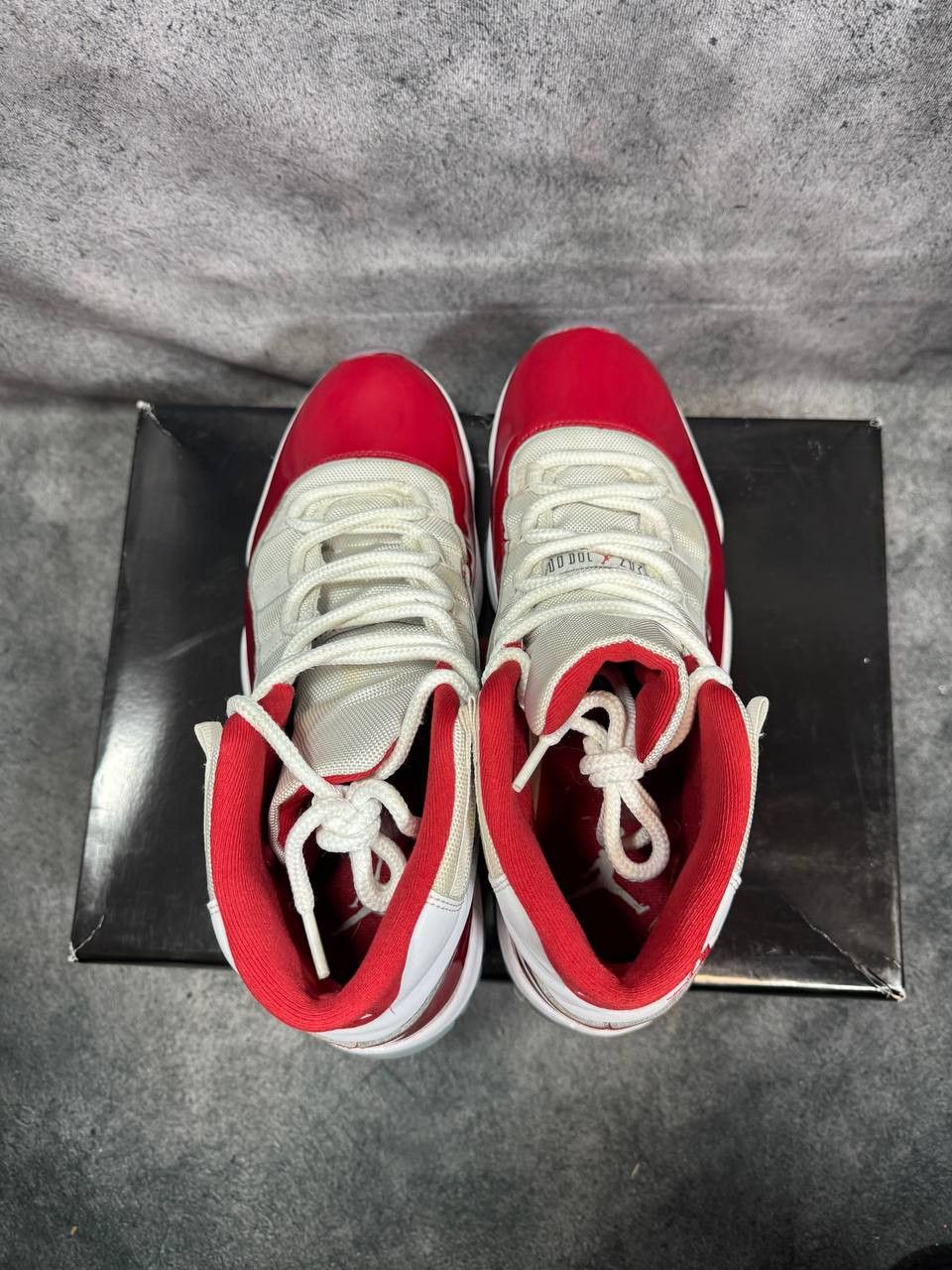Jordan Brand Size 12 | Jordan 11 Cherry No Box | Pre-Owned Size US 12 / EU 45 - 3 Thumbnail