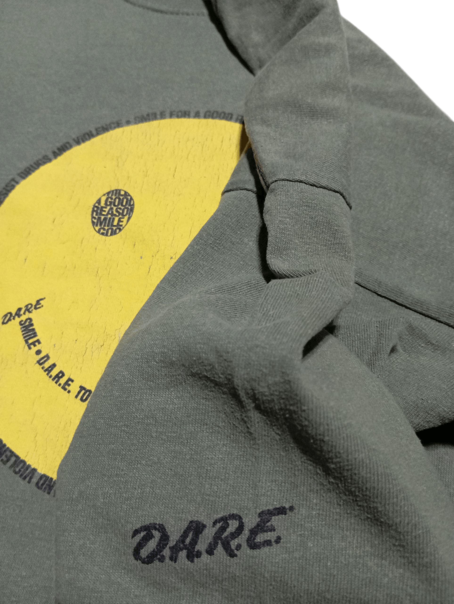 Gildan Vintage Dare Smiley Shirt Size US M / EU 48-50 / 2 - 3 Thumbnail