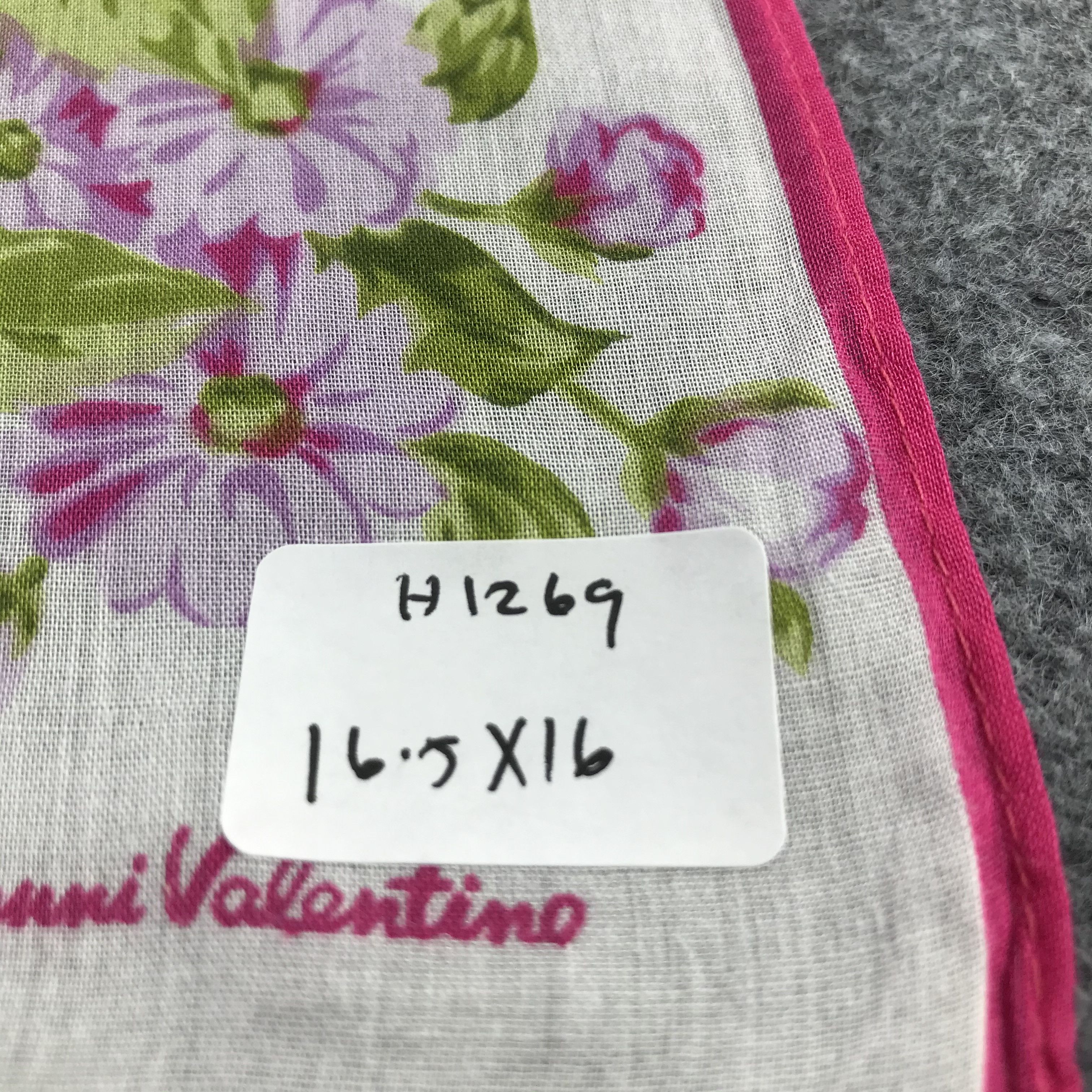 Giovanni Valentino Giovanni Valentino Handkerchief Neckerchief Bandana H1269 Size ONE SIZE - 5 Thumbnail