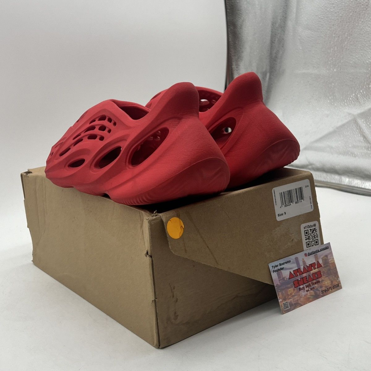 Adidas Yeezy foam runner vermillion Size US 9 / EU 42 - 4 Thumbnail