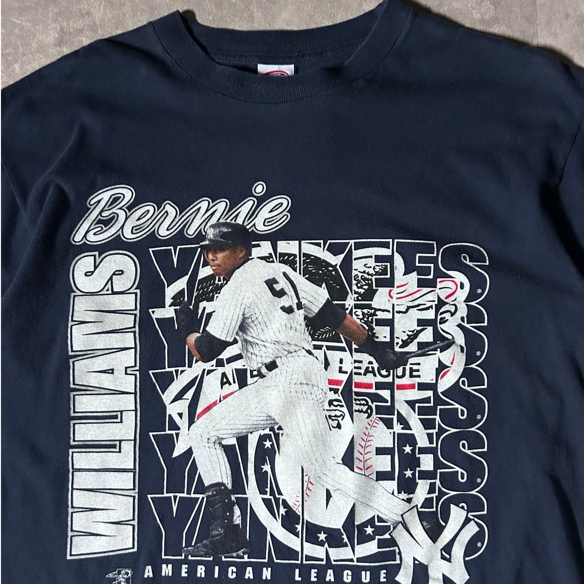 Other 90's Vintage Bernie Williams New York Yankees Navy T-Shirt L Size US L / EU 52-54 / 3 - 2 Thumbnail
