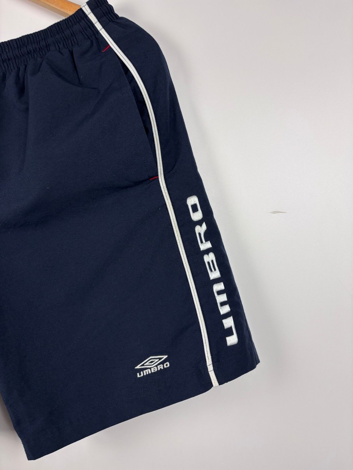 Umbro Vintage Umbro Sports Swim Drawstring Shorts Blue Mens Size M Size US 30 / EU 46 - 3 Thumbnail