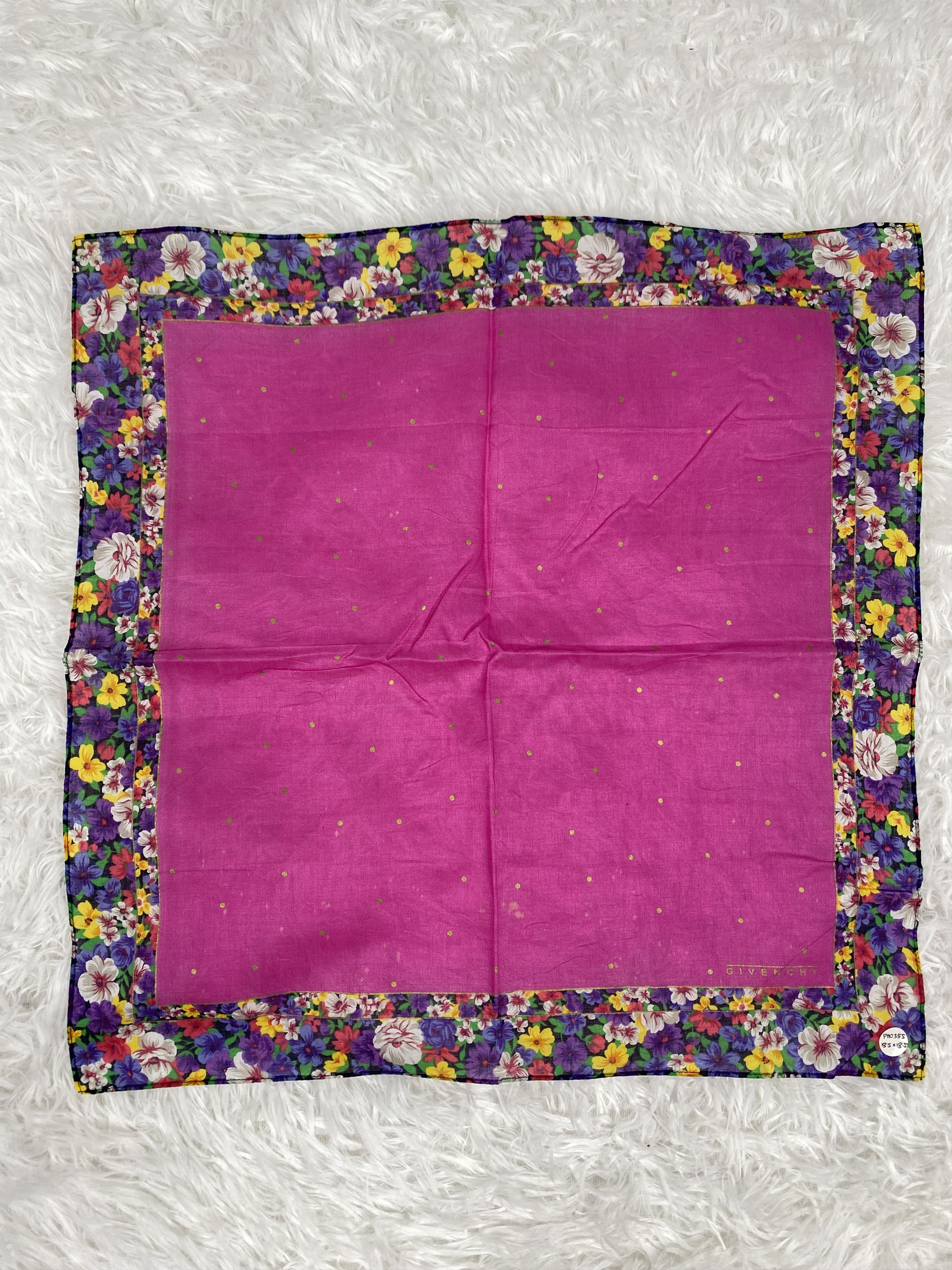 Vintage Vintage Givenchy Handkerchief Neckerchief PH0355 Size ONE SIZE - 4 Thumbnail