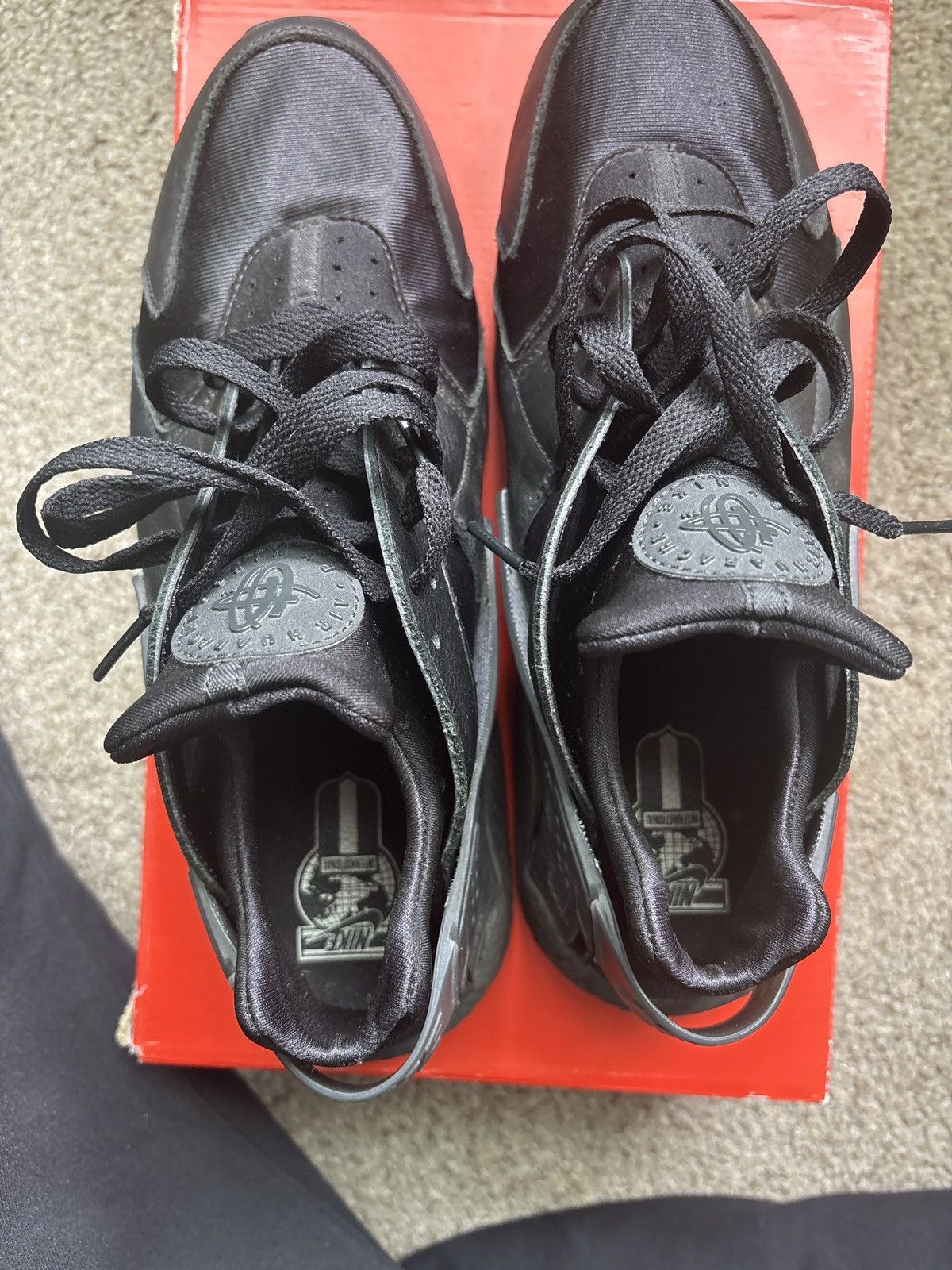 Nike Nike air HUARACHE Size US 11 / EU 44 - 2 Thumbnail