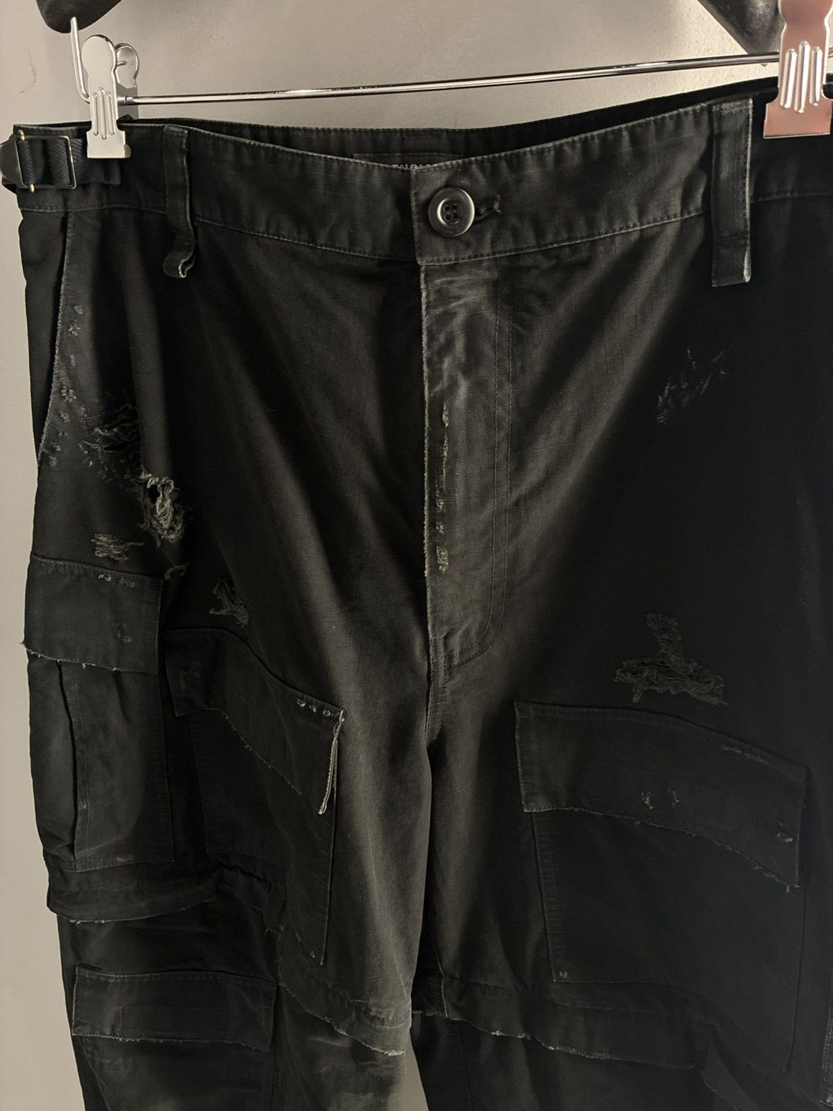 Balenciaga Balenciaga Large Cargo Pants Size US 32 / EU 48 - 2 Thumbnail