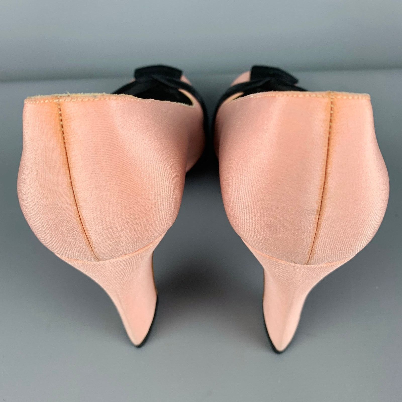 Christian Louboutin CHRISTIAN LOUBOUTIN Size 7.5 Pink Black Bow Pumps Size US 7.5 / IT 37.5 - 10 Thumbnail